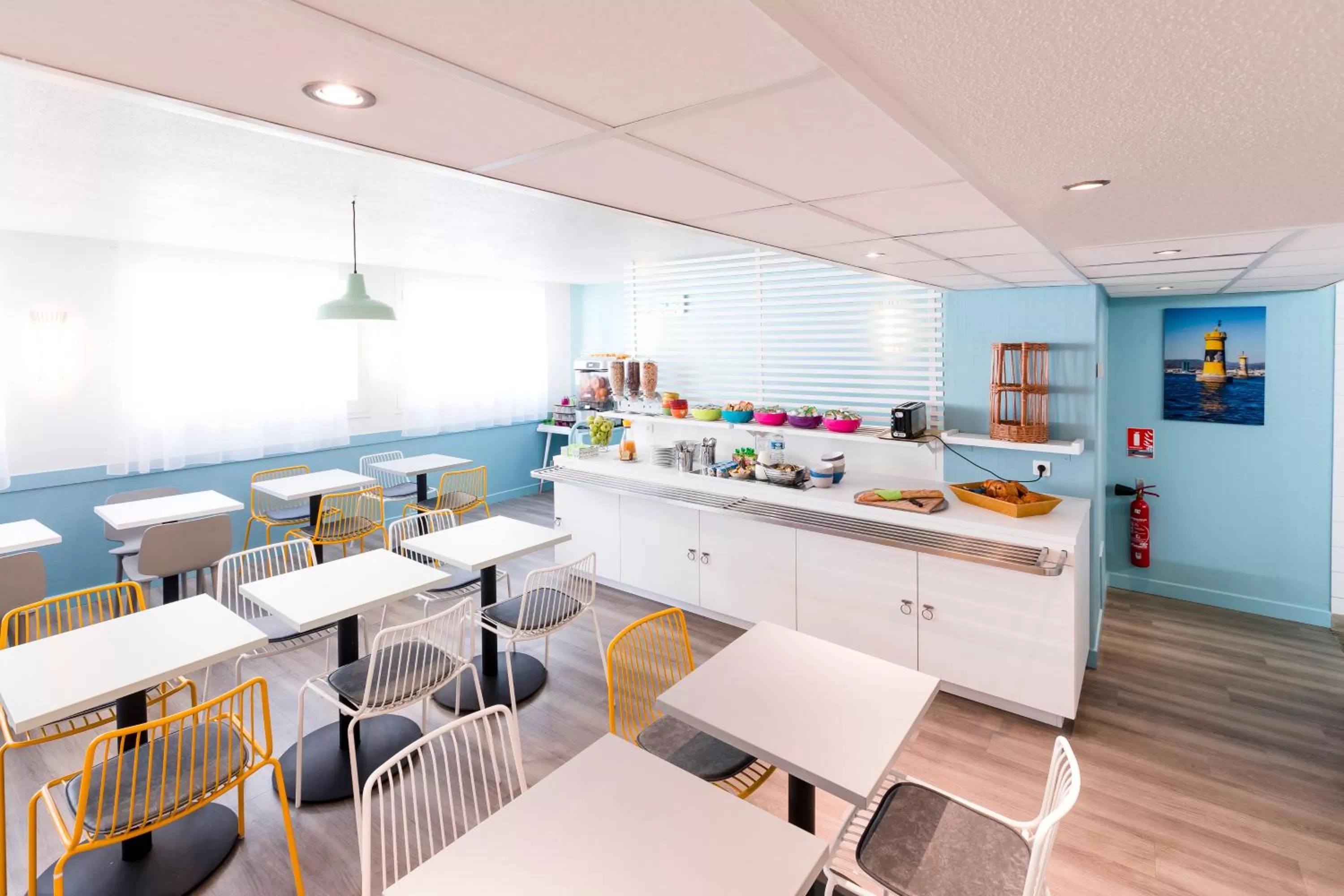 Food and drinks in ibis Styles Marseille Centre Prado Place Castellane