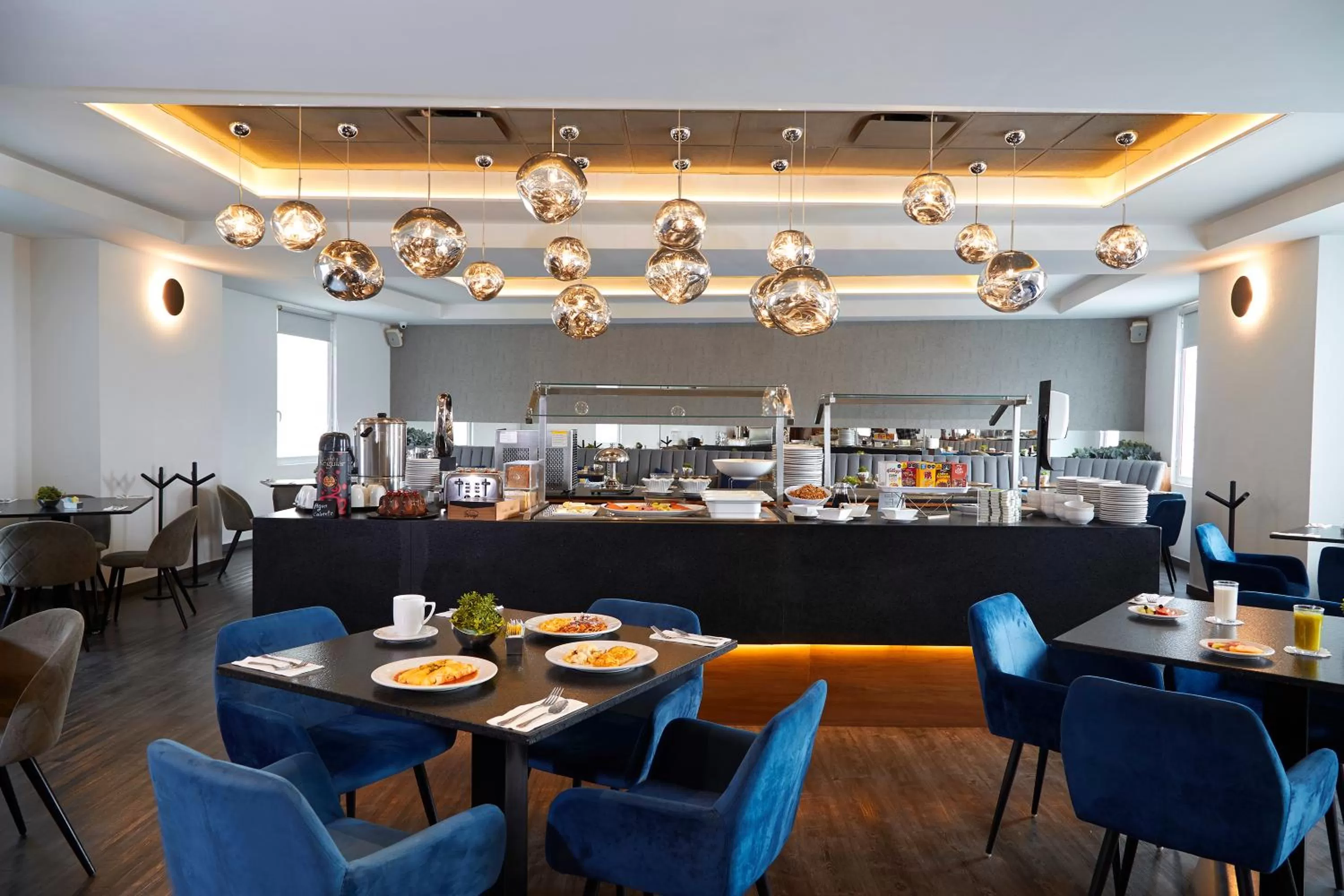 Restaurant/places to eat in Ejecutivo Express Guadalajara Providencia - Av México