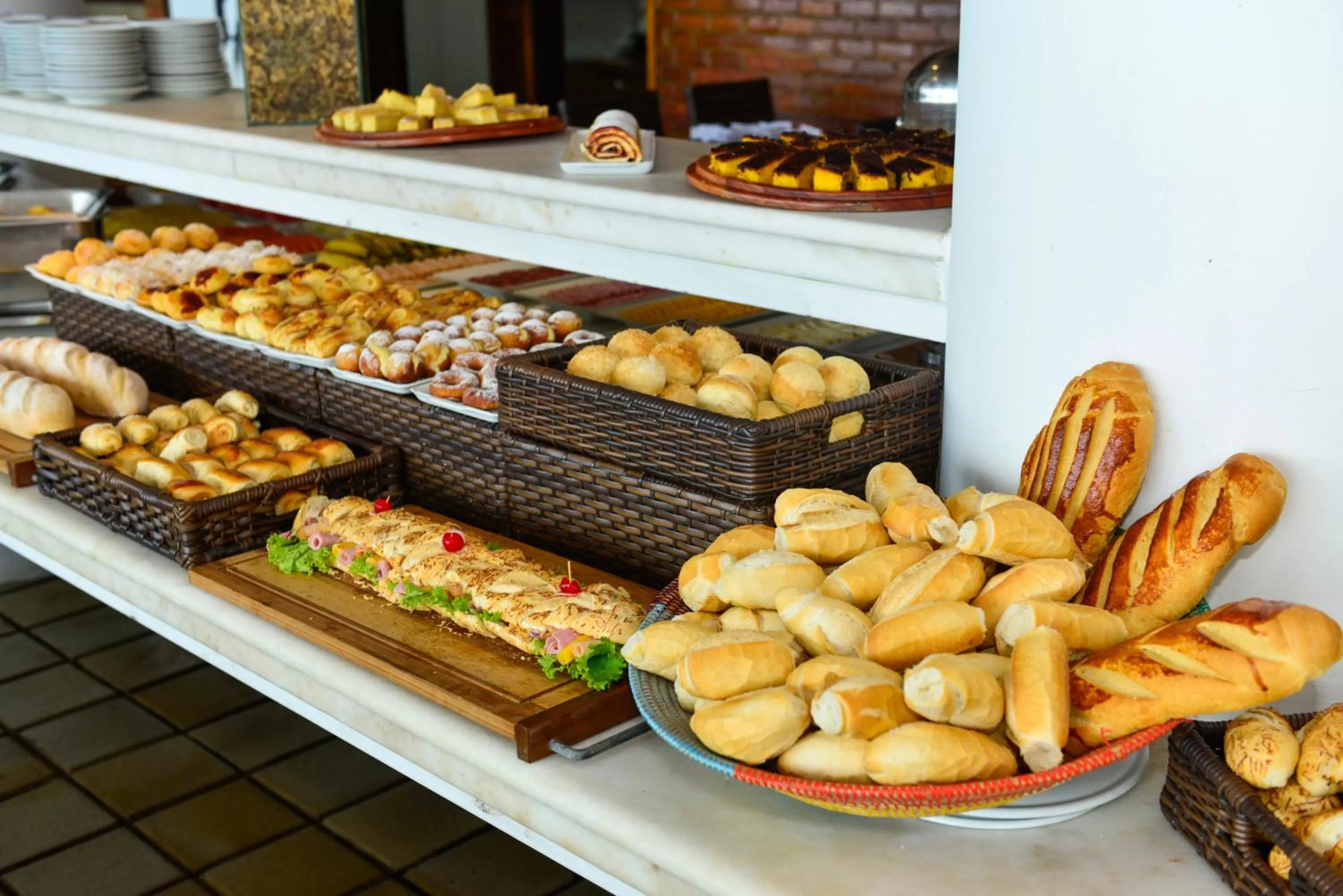 Buffet breakfast in Portogalo Suite Hotel