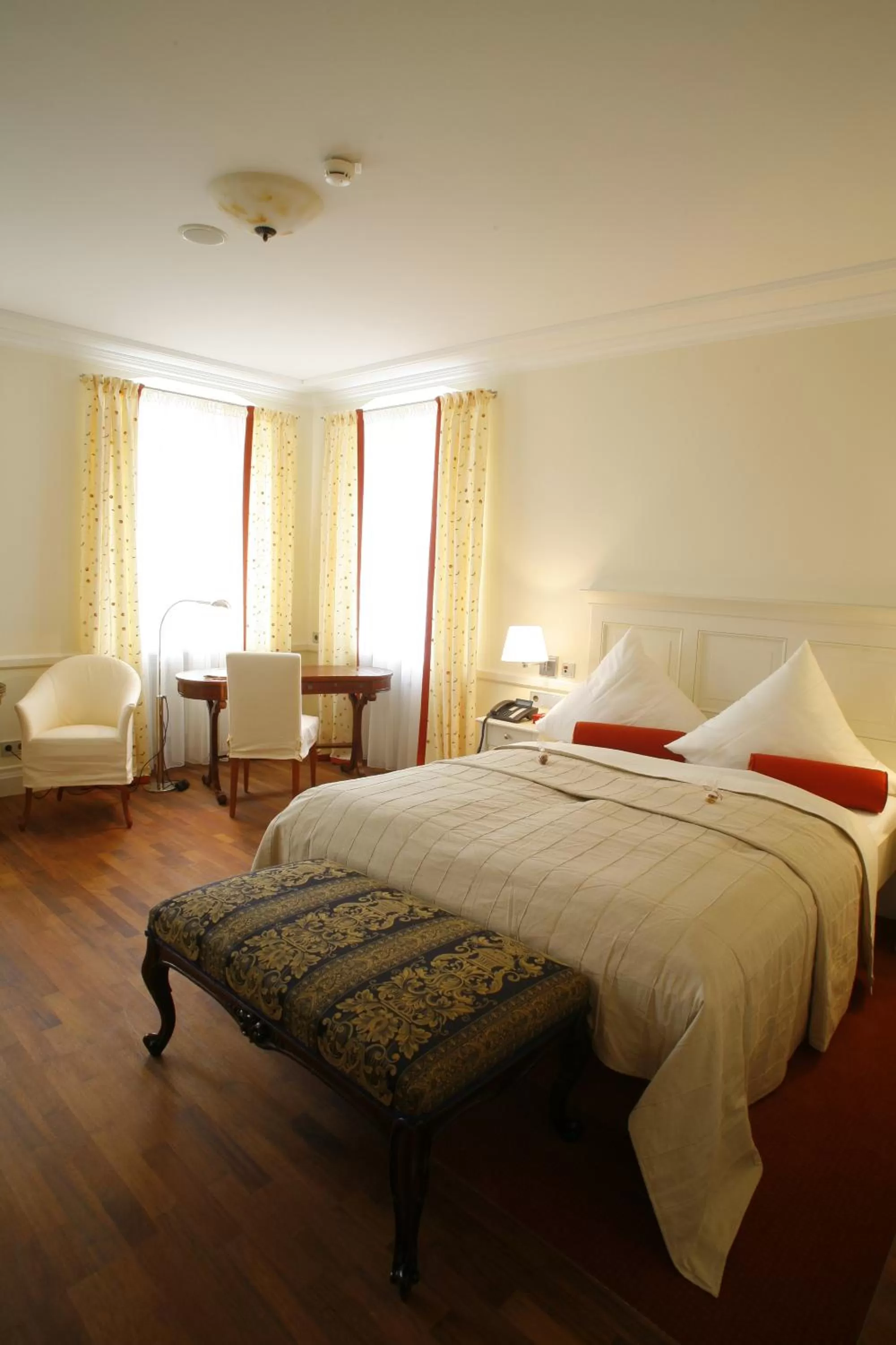 Bed in Hotel-Restaurant Anne-Sophie