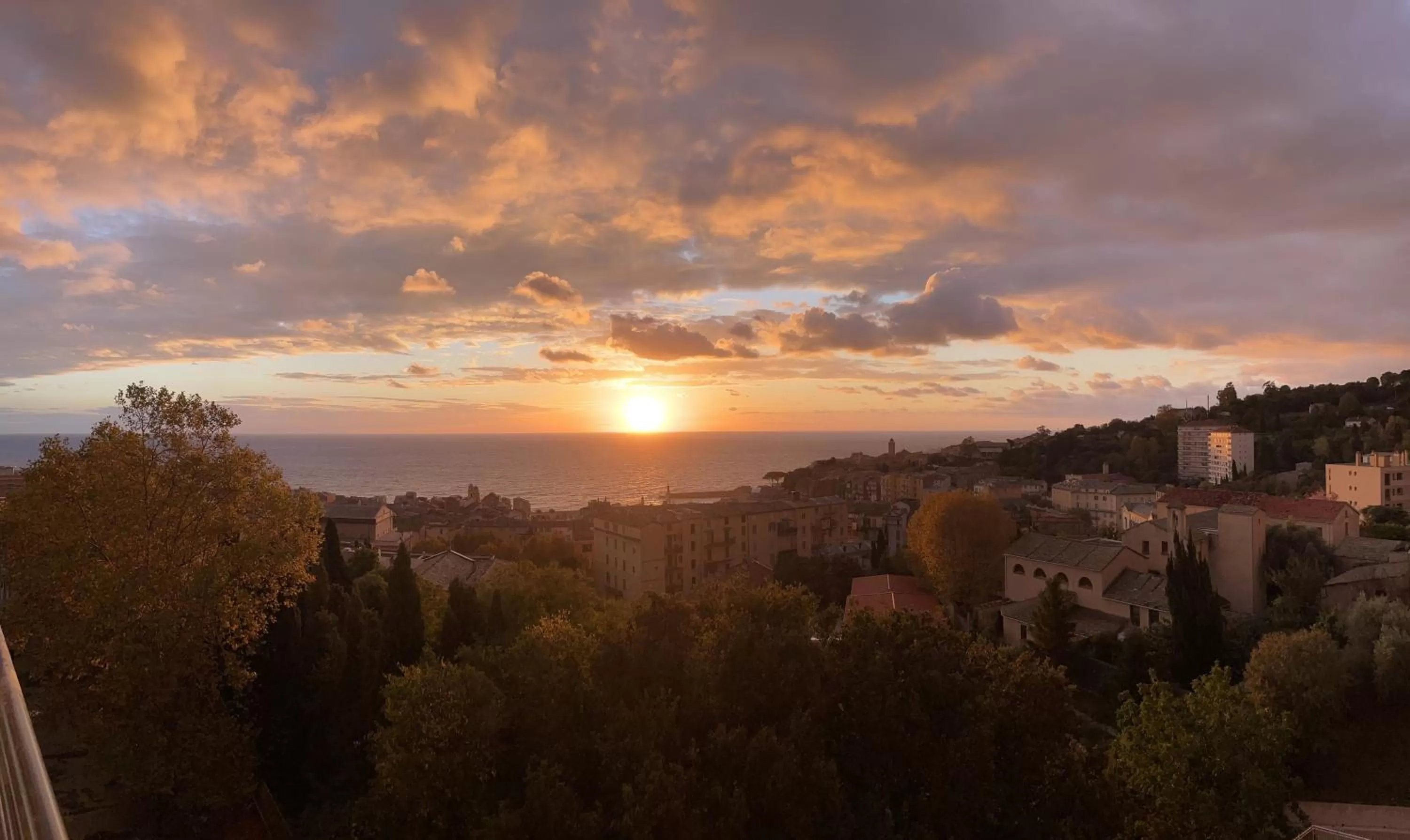 Natural landscape in Hôtel Le Bastia