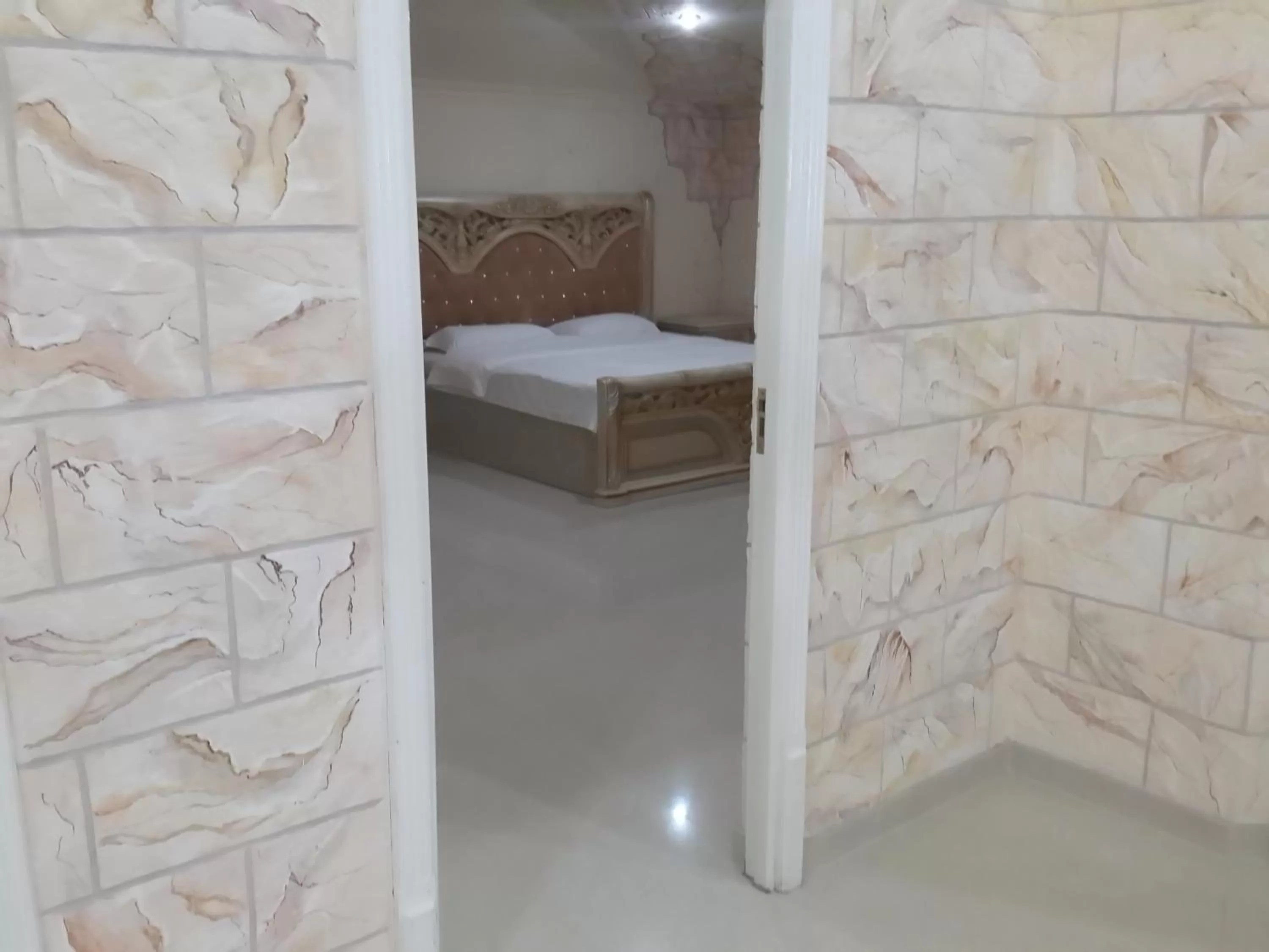 Photo of the whole room, Bed in Venezia Palazzo Hotel