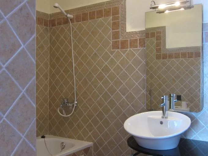 Bathroom in Hôtel Ras El Maa