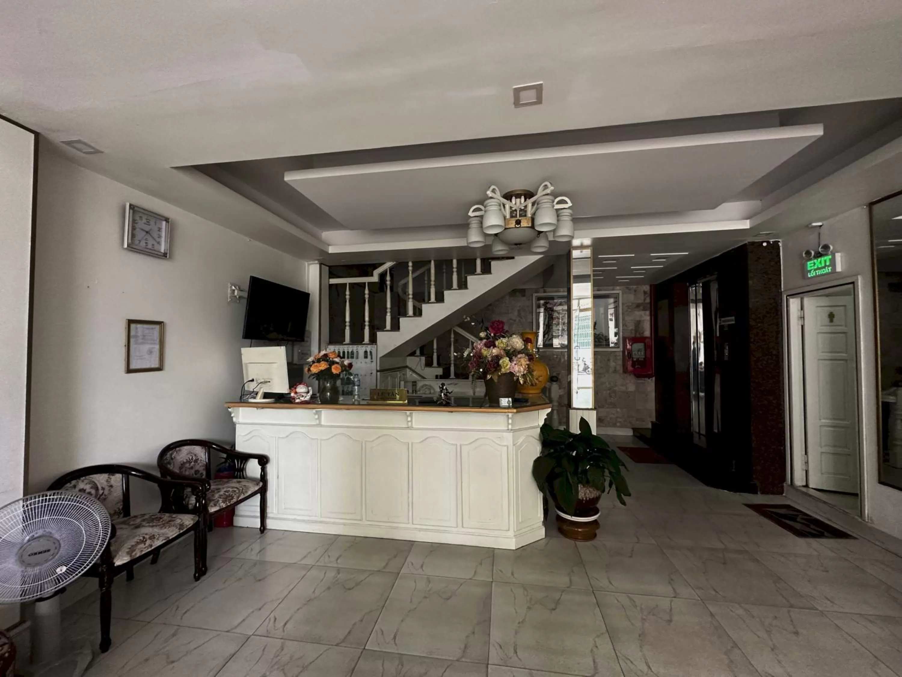 Lobby or reception, Lobby/Reception in OYO 1196 Le Vu Hotel