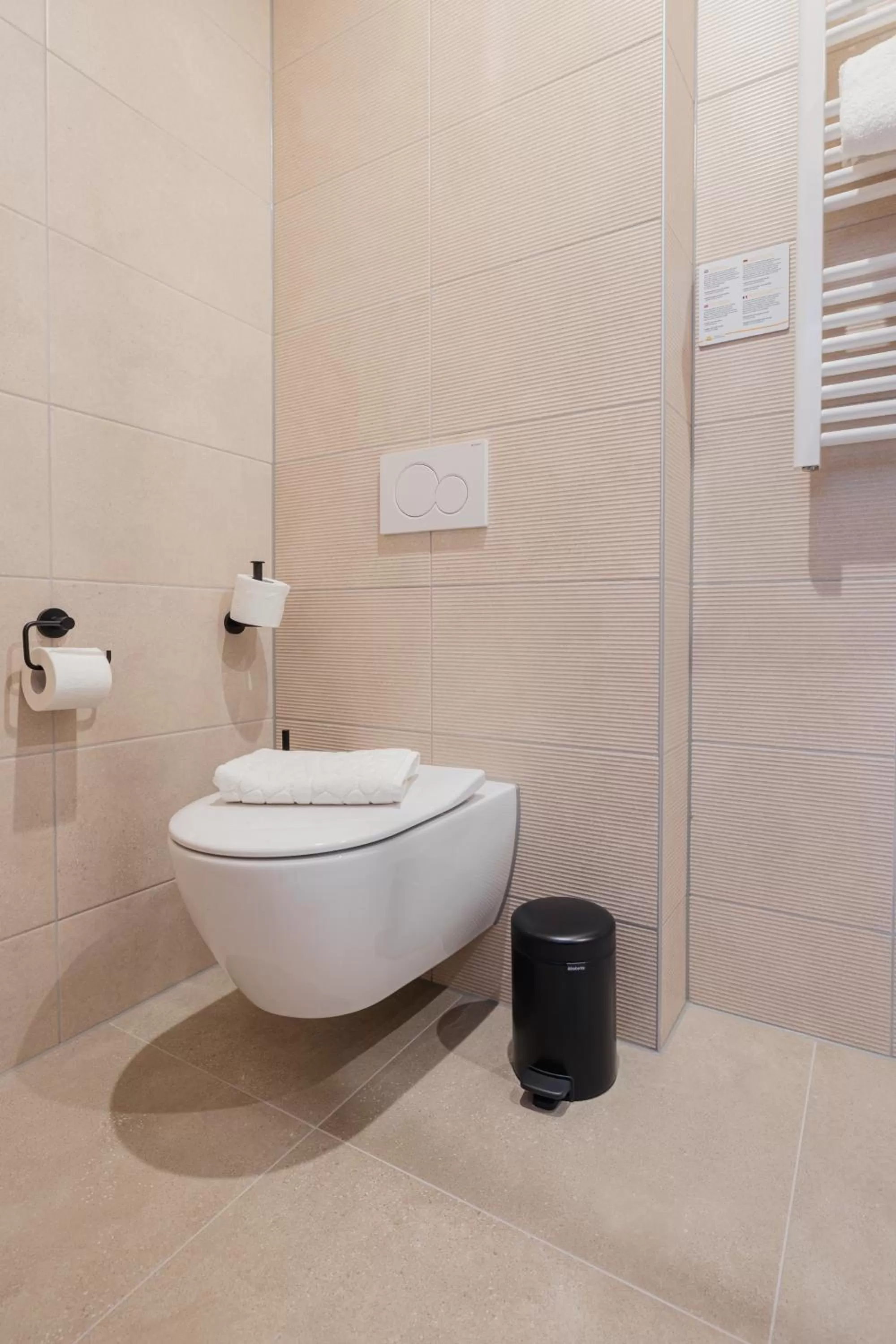 Bathroom in Hotel St Joris I Kloeg Collection