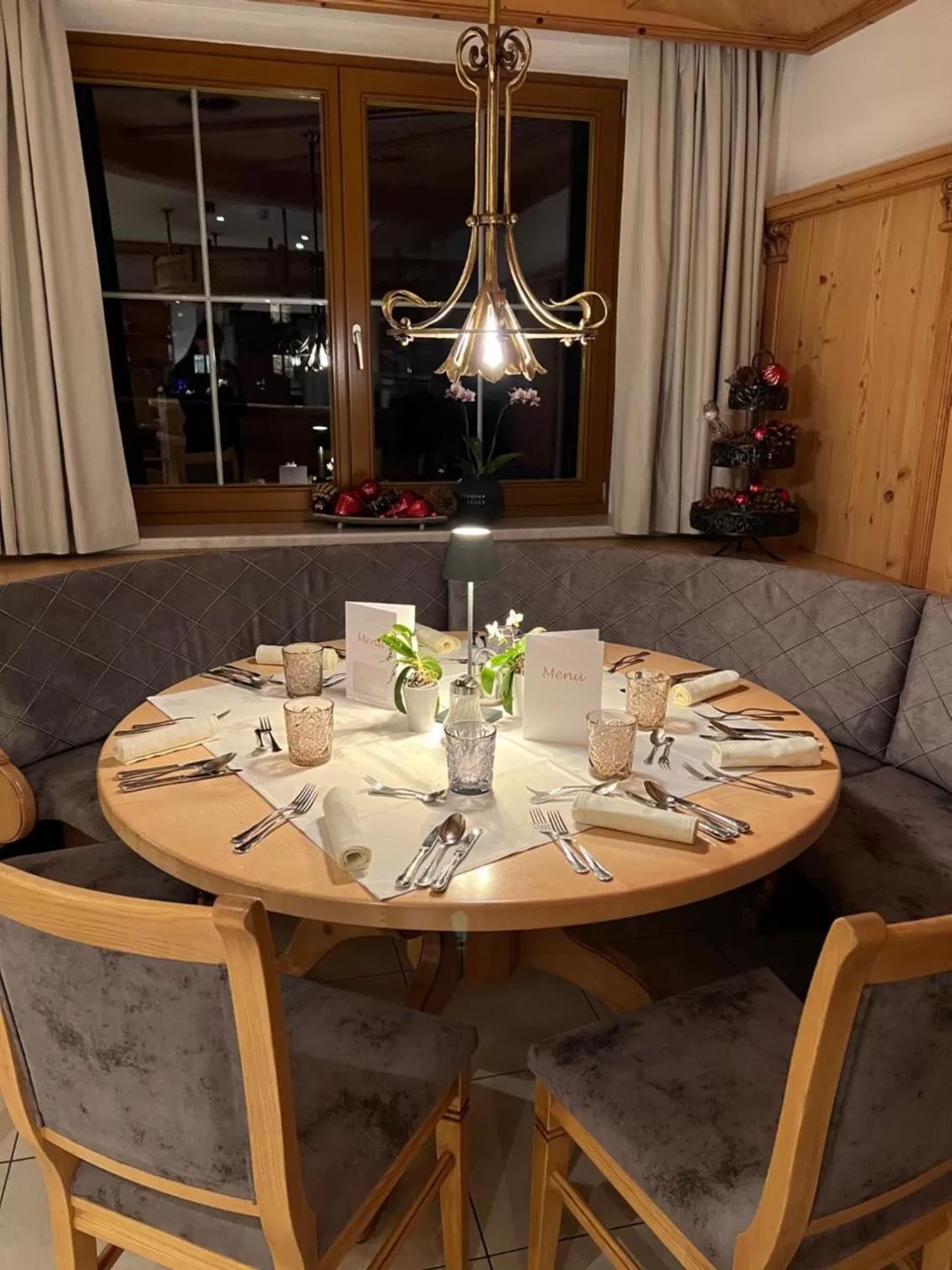 Restaurant/places to eat in Loipenstubn