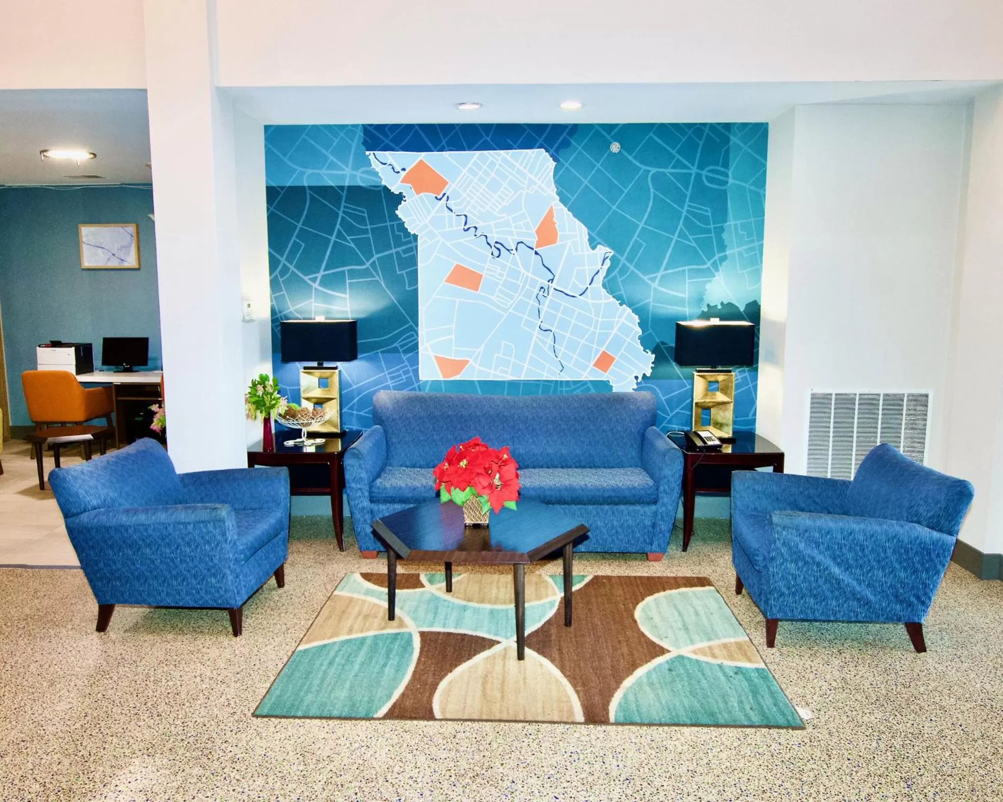 Property building in Holiday Inn Express Hotel & Suites St. Charles by IHG