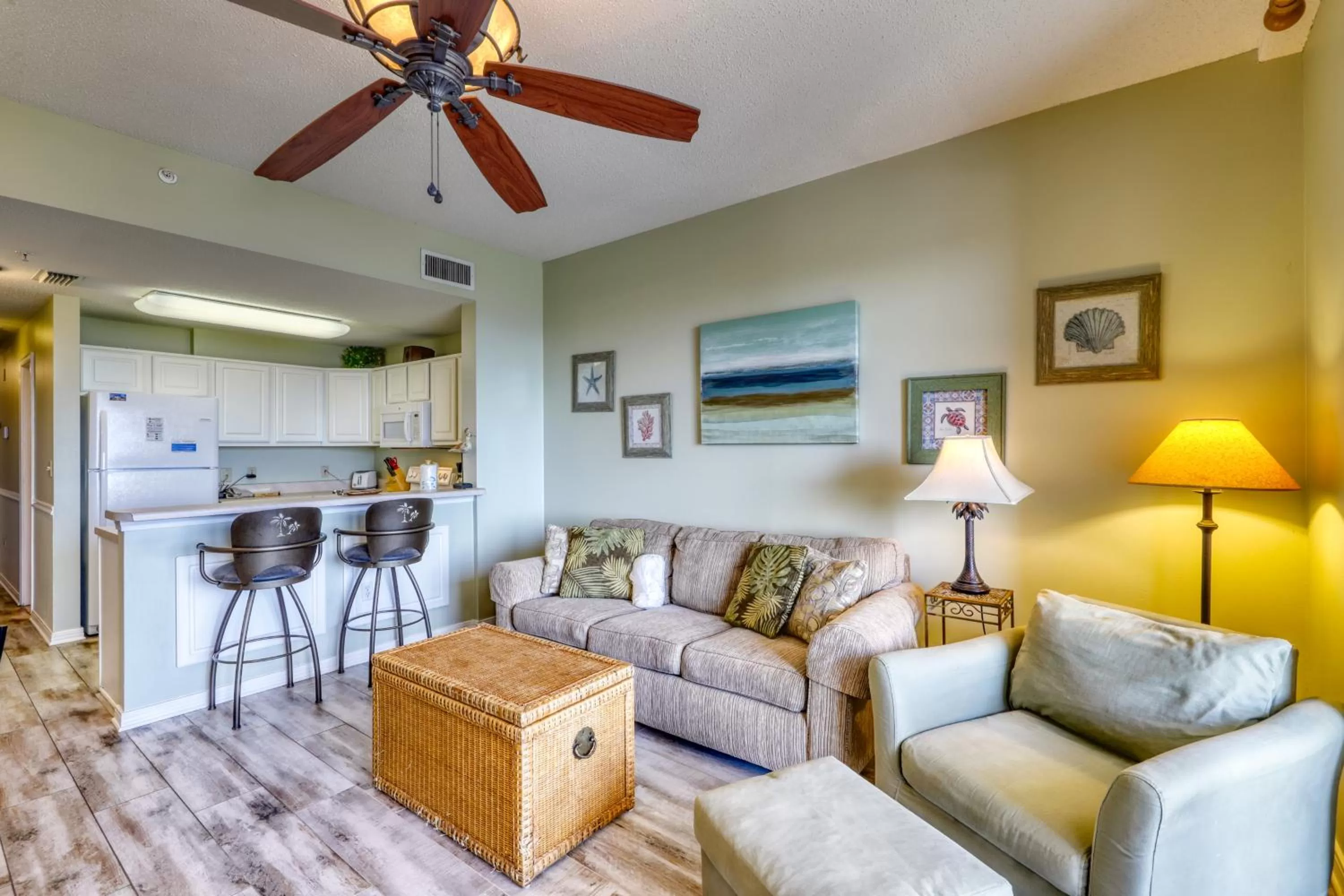 Seating Area in The Dunes #707