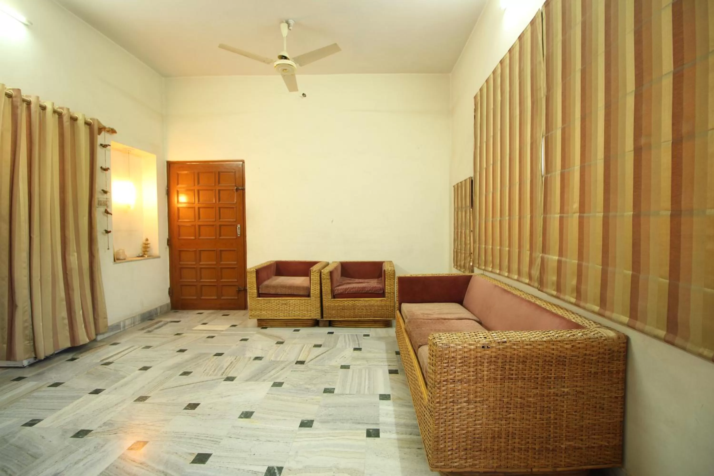 Seating area in Hotel Vacation