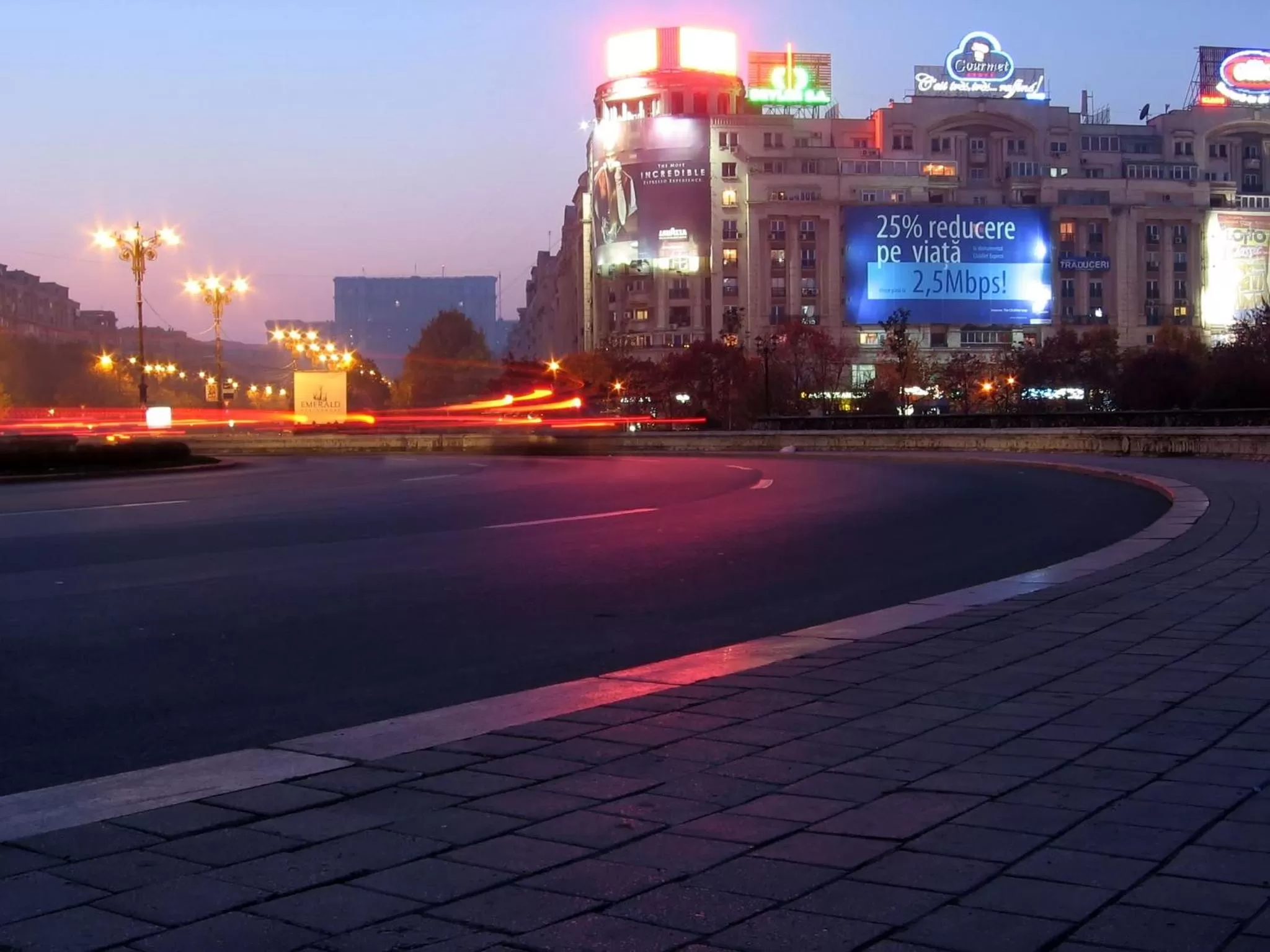 Property Building in The Floor Piata Unirii