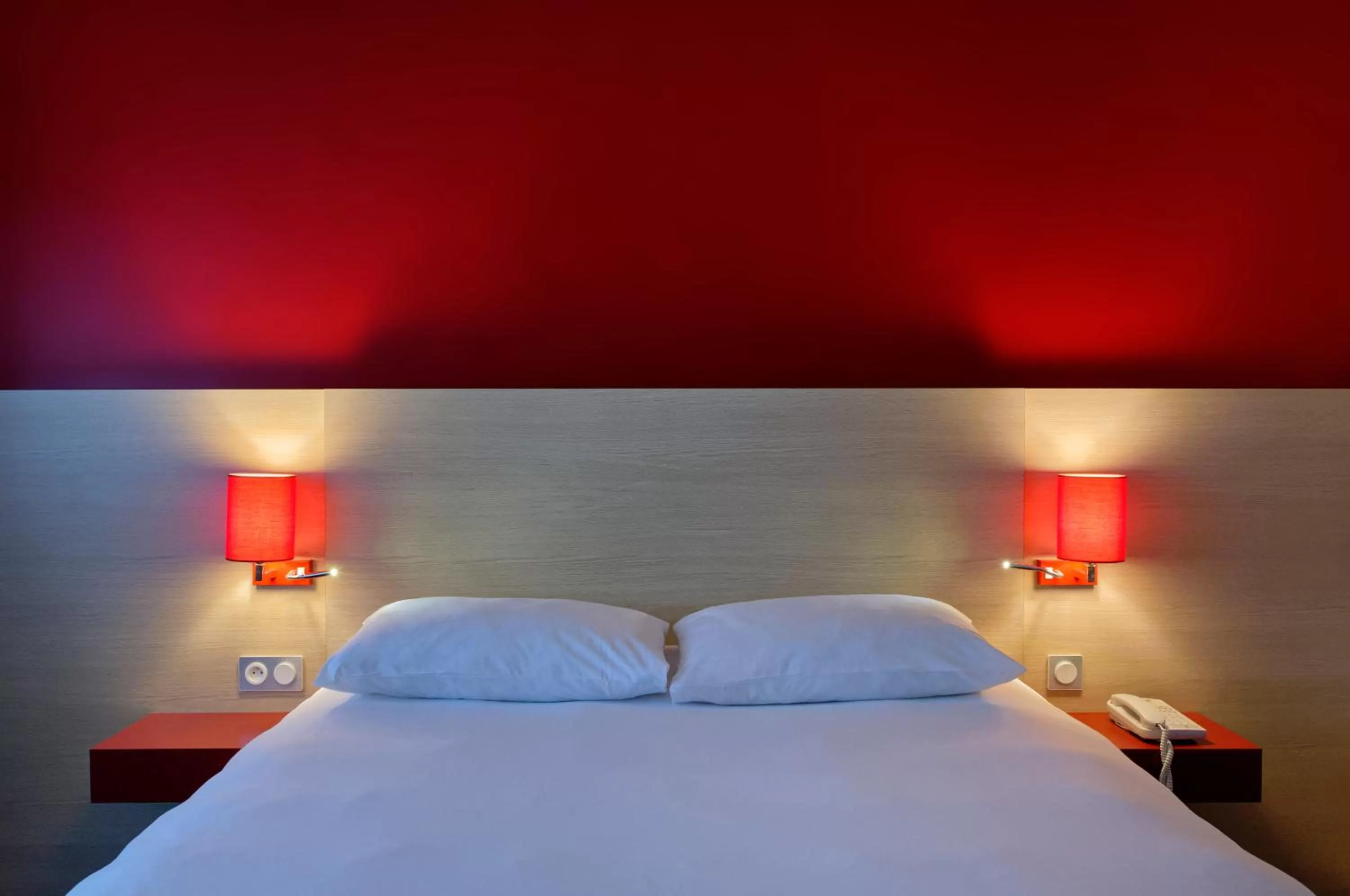 Bedroom, Bed in ibis Styles Chalon sur Saône