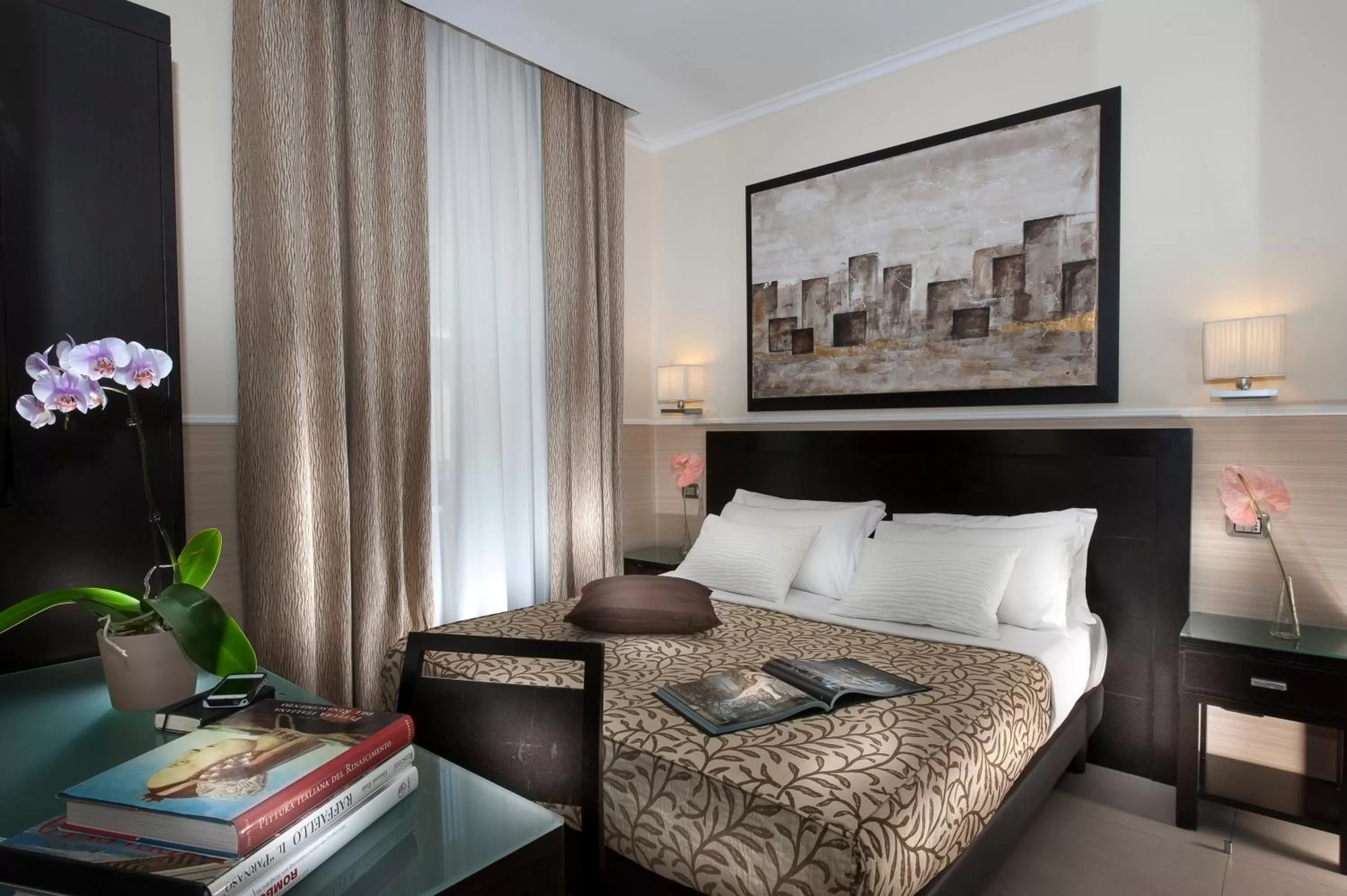 Photo of the whole room, Bed in Yes Hotel Boutique Rome