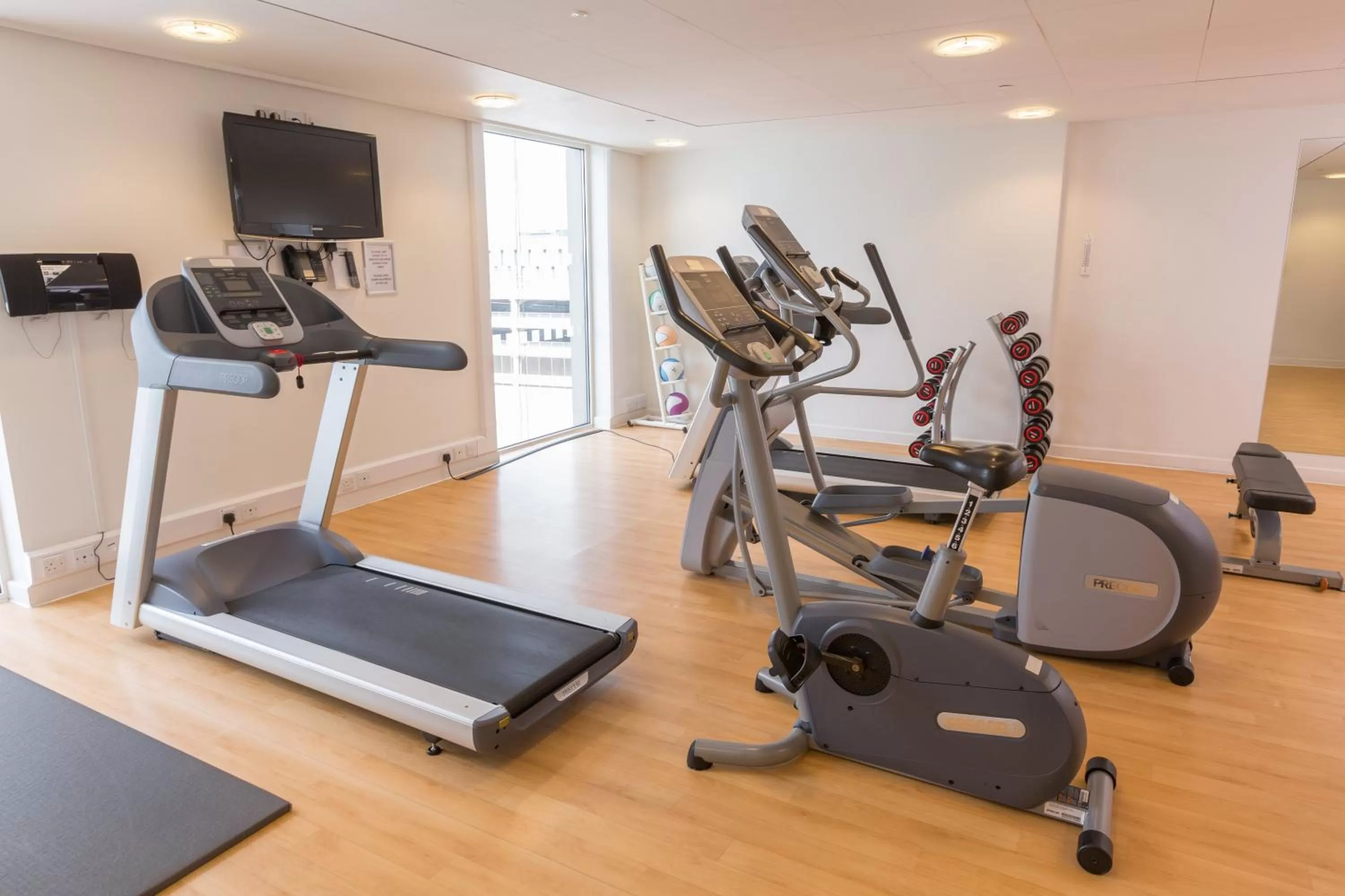 Fitness centre/facilities in Holiday Inn Manchester-Mediacityuk by IHG