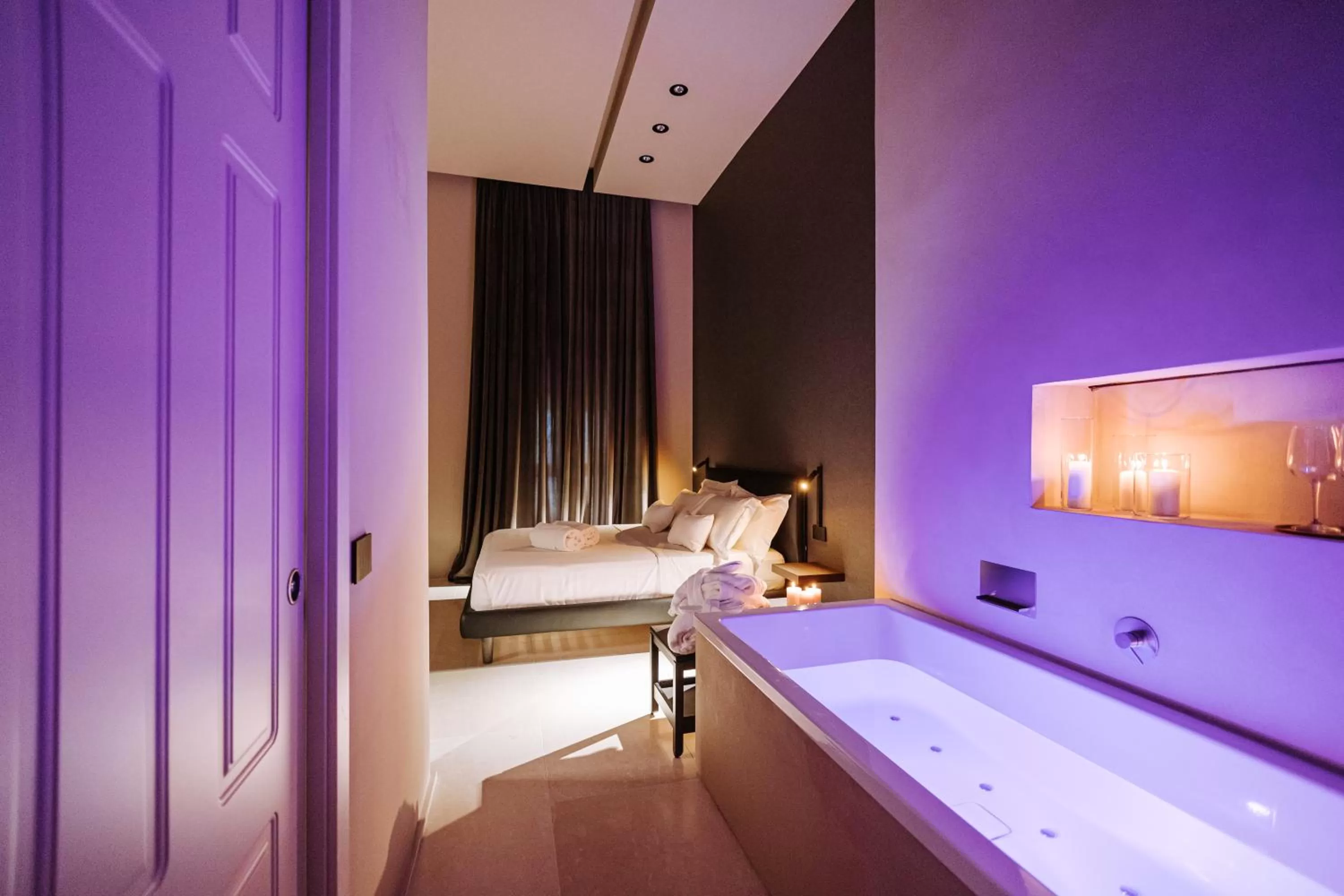 Bed in Suite1212 - Bandiera