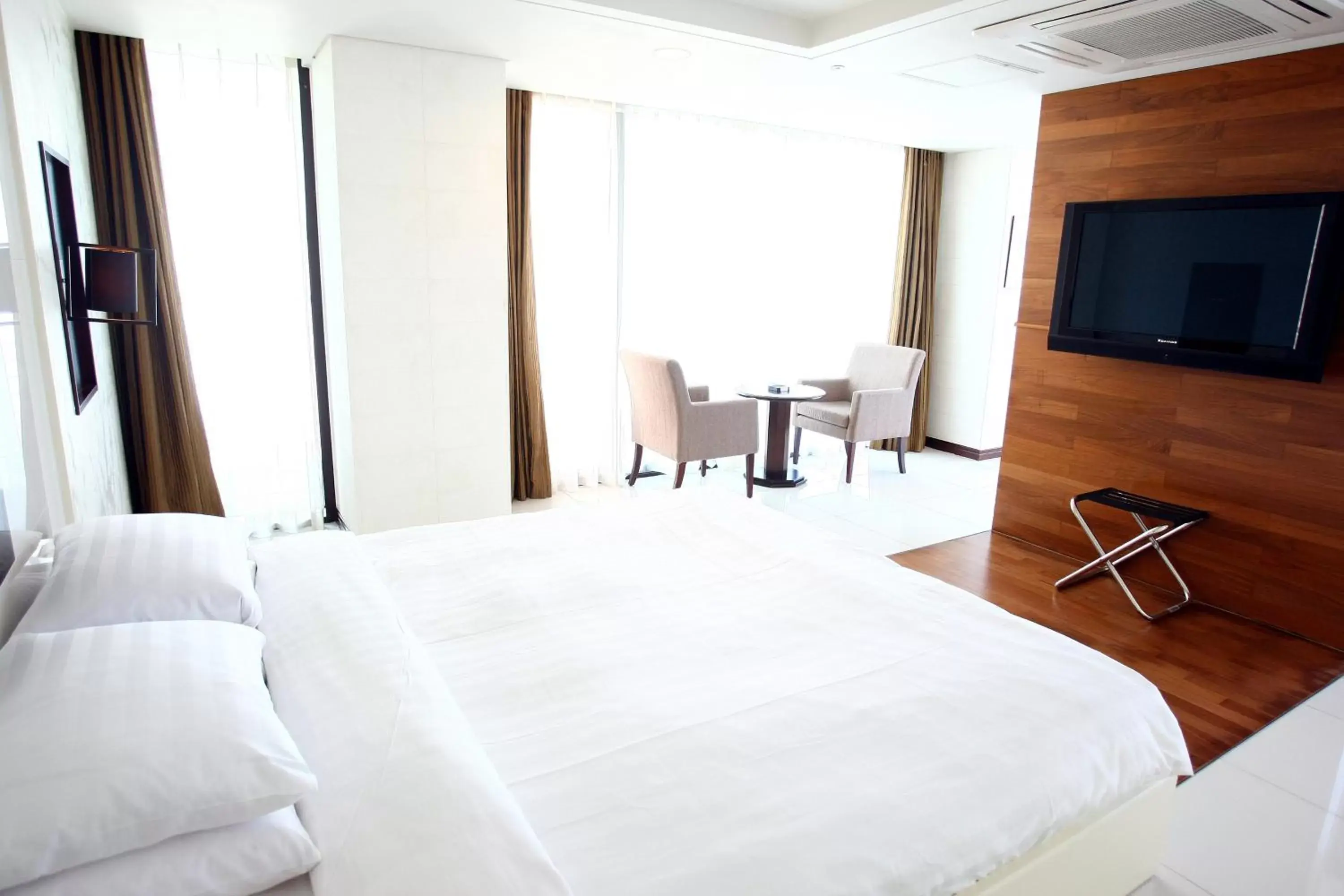 Royal Suite in Sunset Hotel Royal Suite in Sunset Hotel