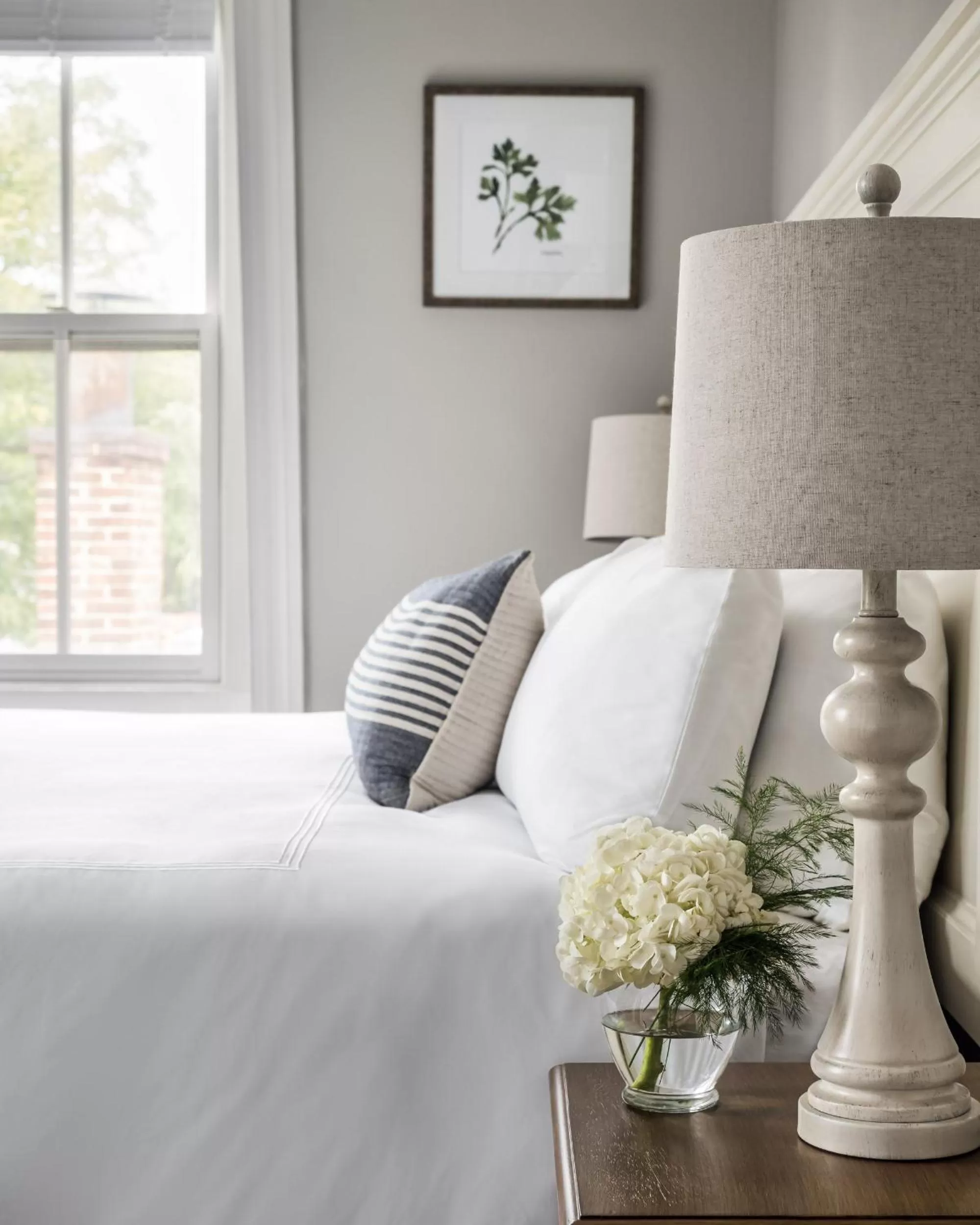 Bed in Flag House Inn