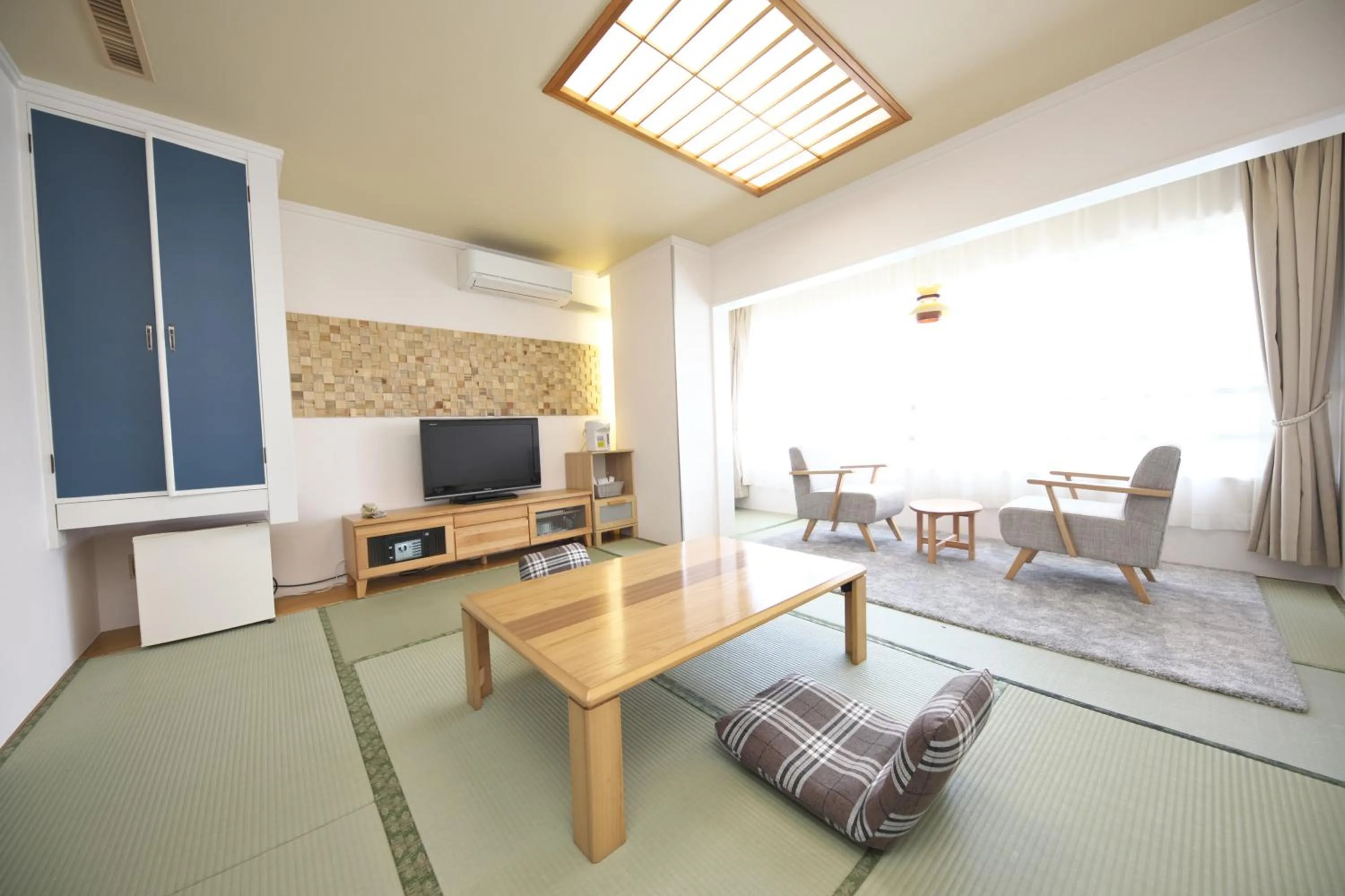 Photo of the whole room in Hotel Ra Kuun