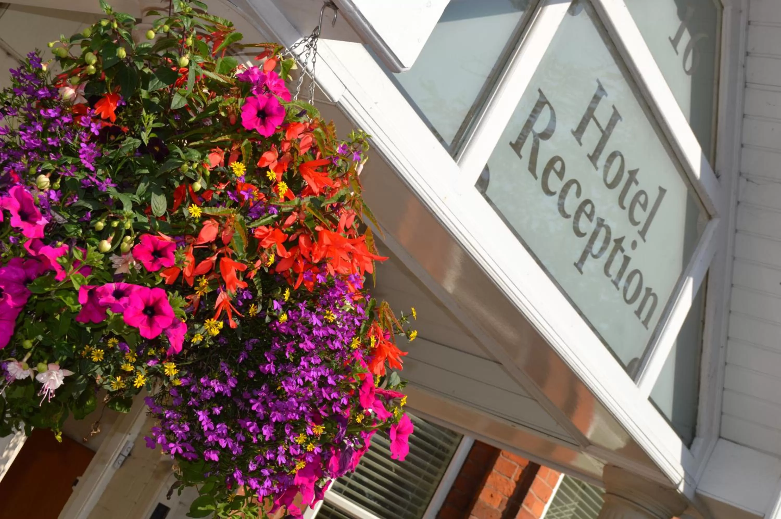 Day in The Westlynne Hotel & Apartments