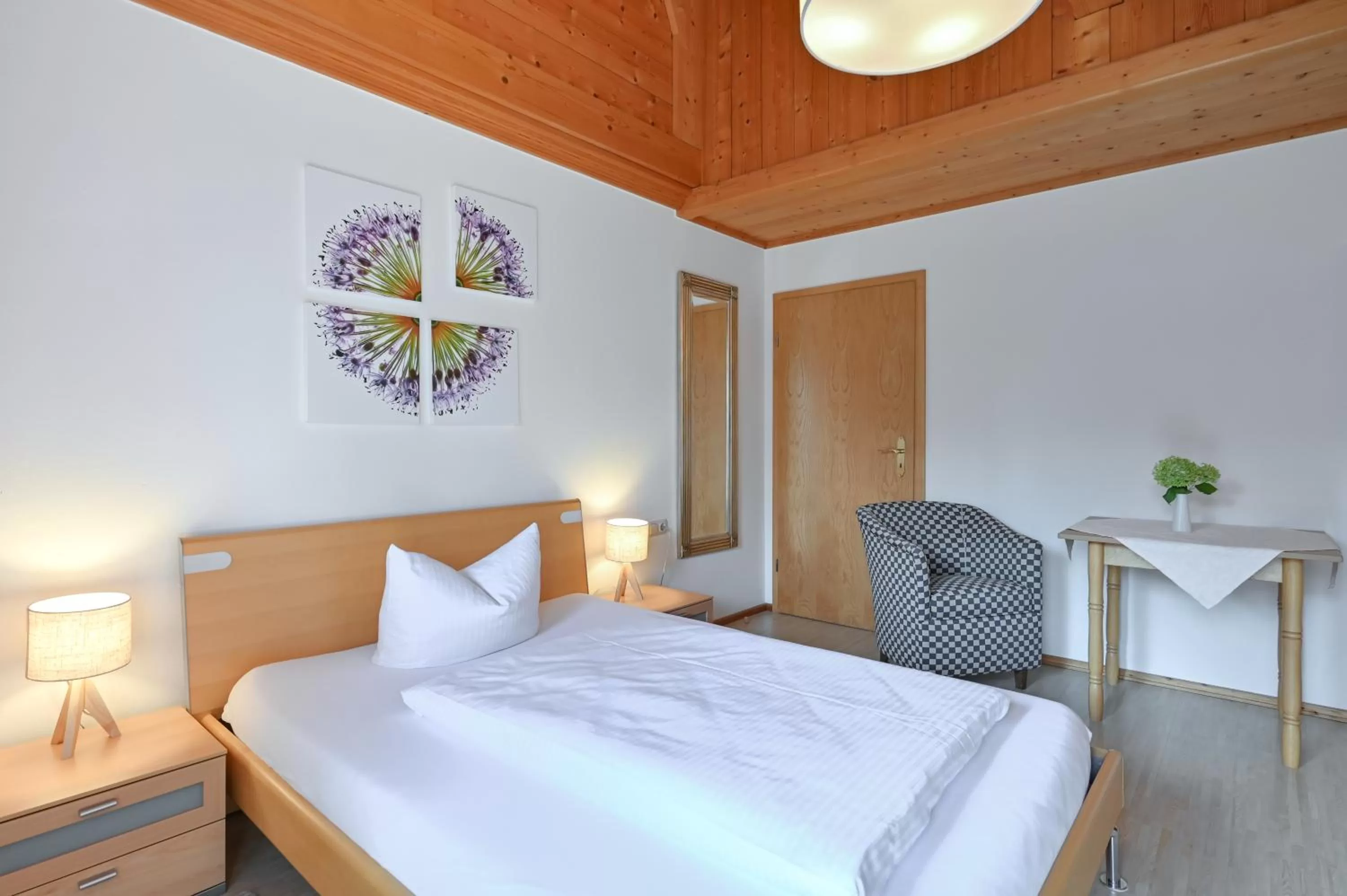 Photo of the whole room, Bed in Landhaus Grobert