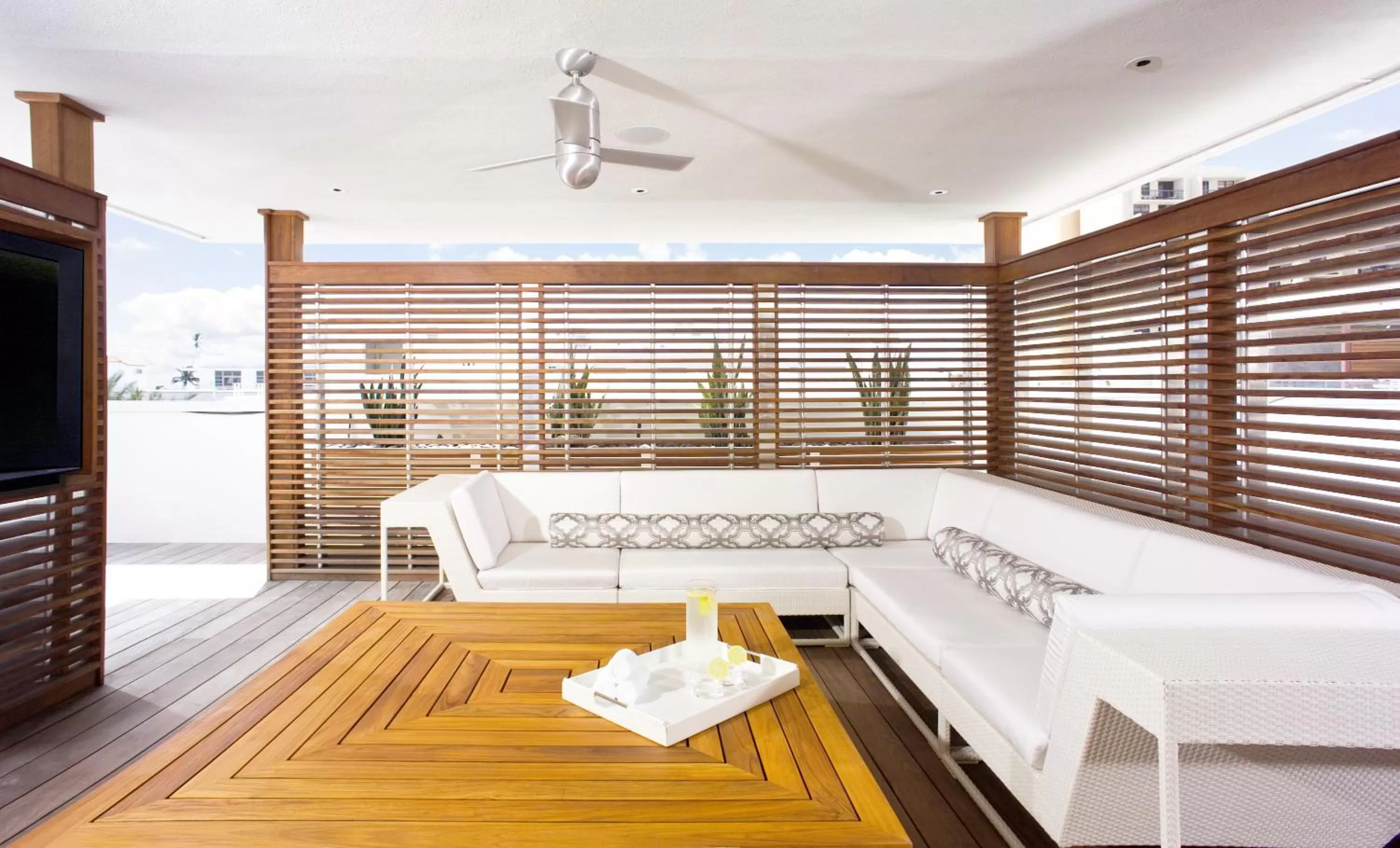 Patio in Dream South Beach, by Hyatt