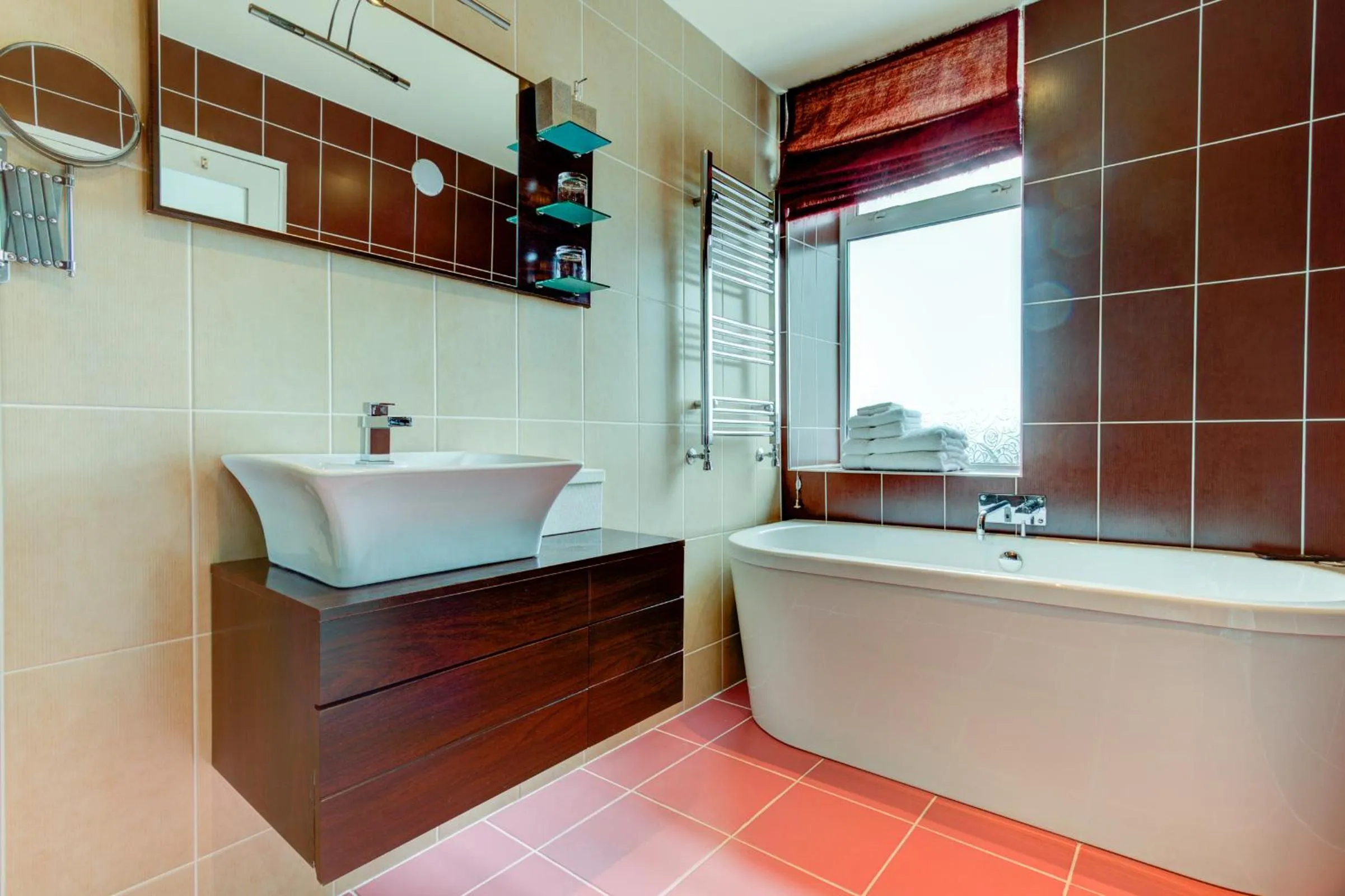 Bath in Number One South Beach