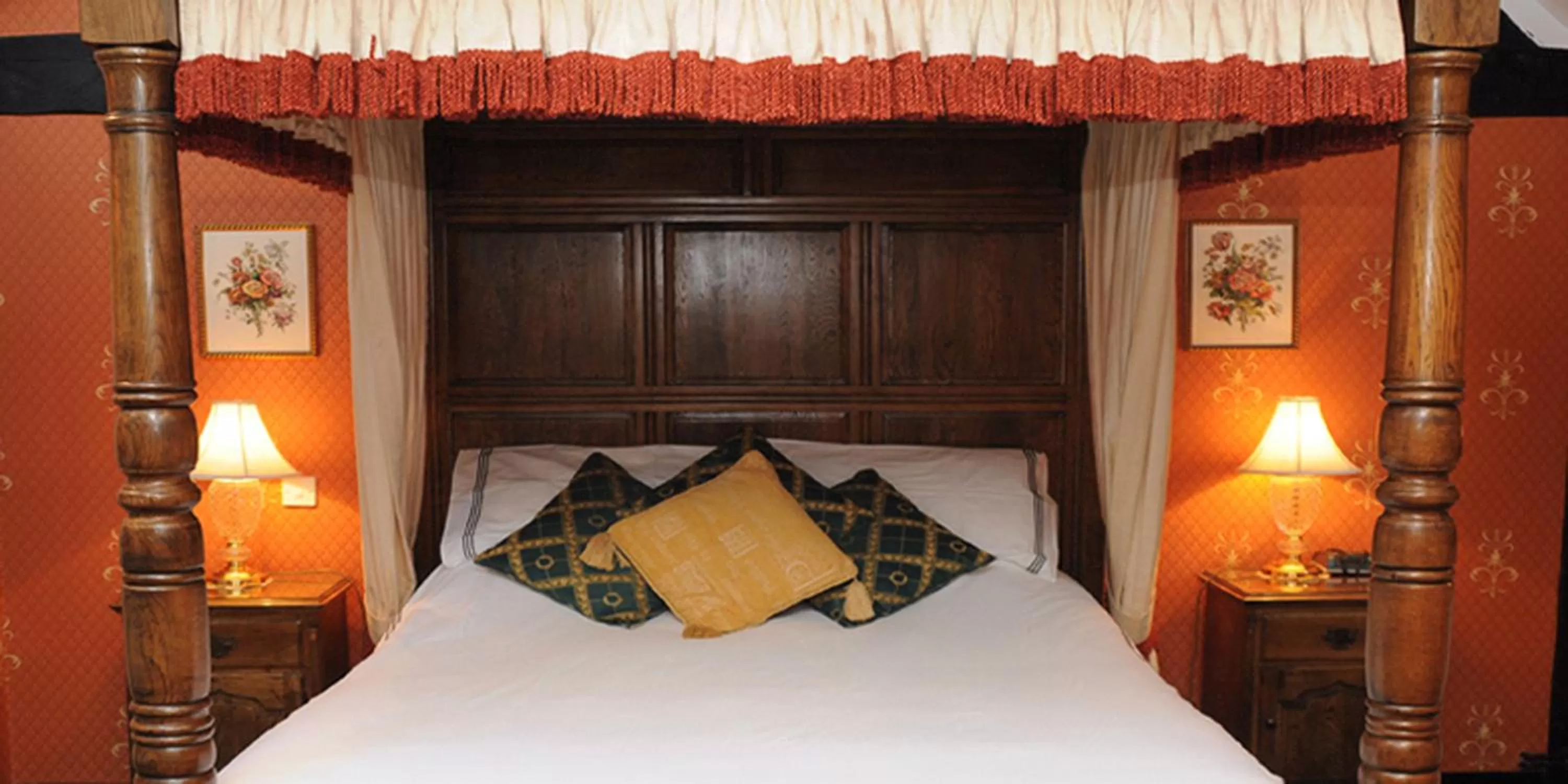 Bed in The Old Priory B&B