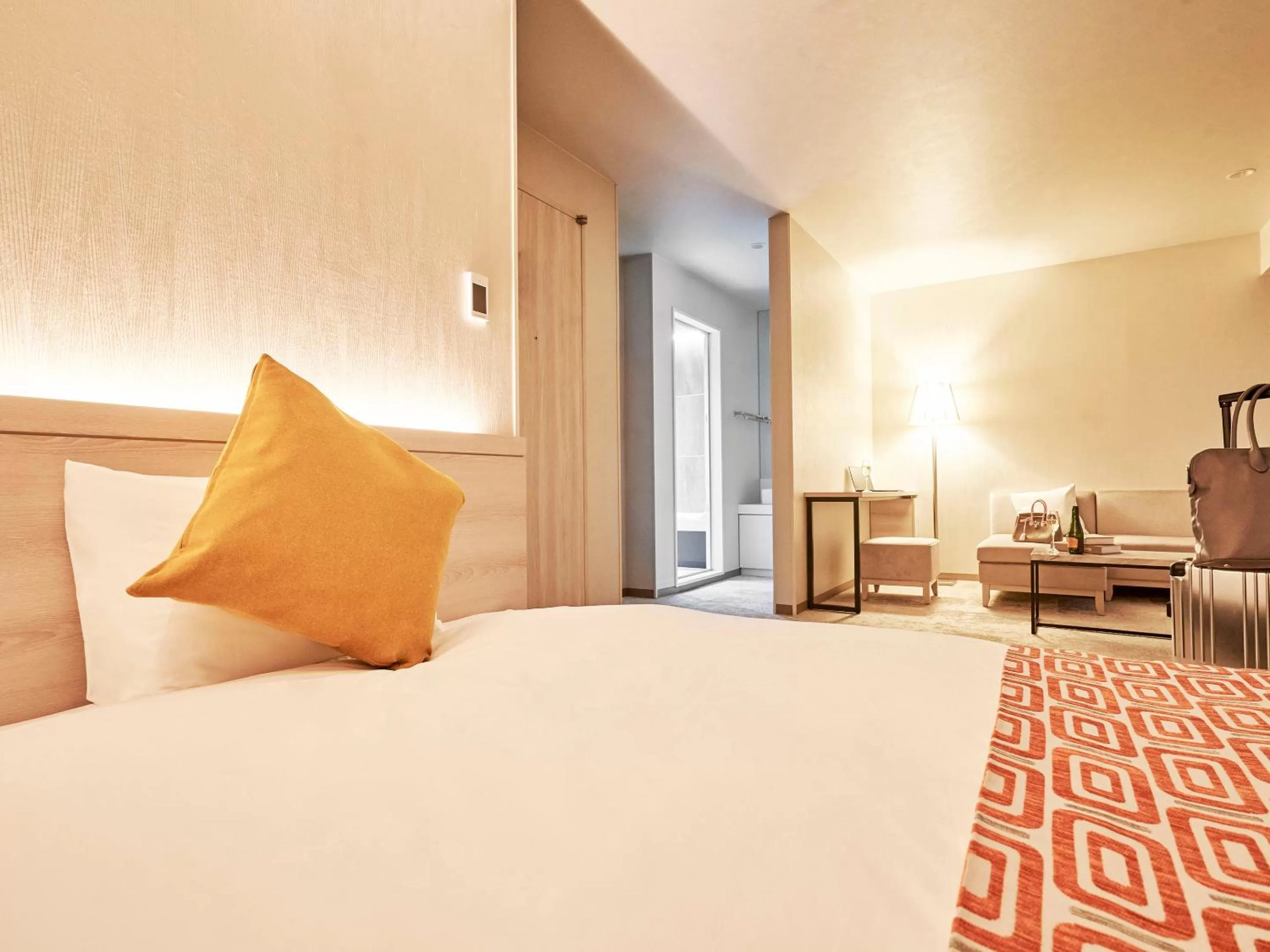 Photo of the whole room in Daiwa Roynet Hotel Nagoya Shinkansenguchi