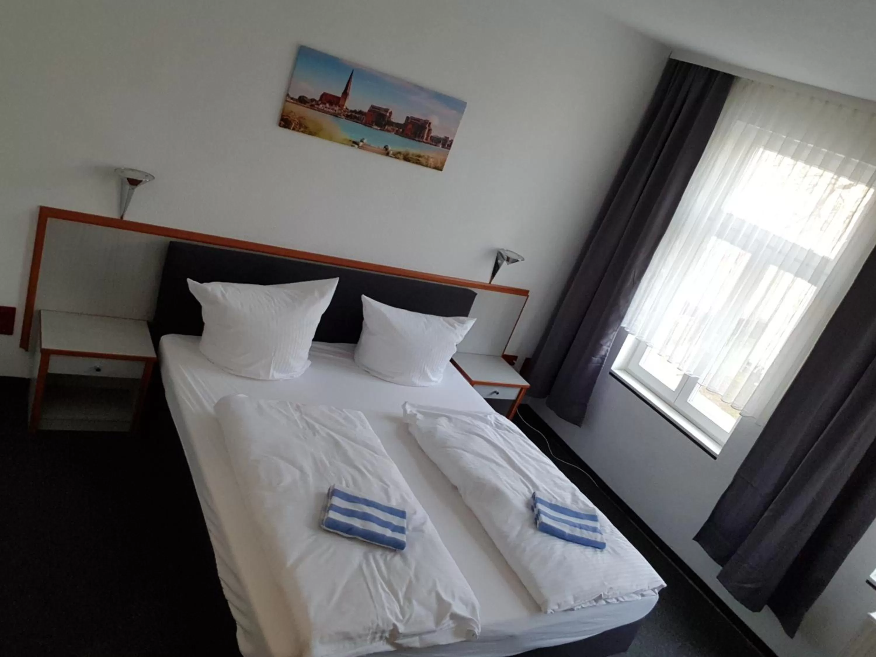 Bed in Appartement-Hotel Rostock