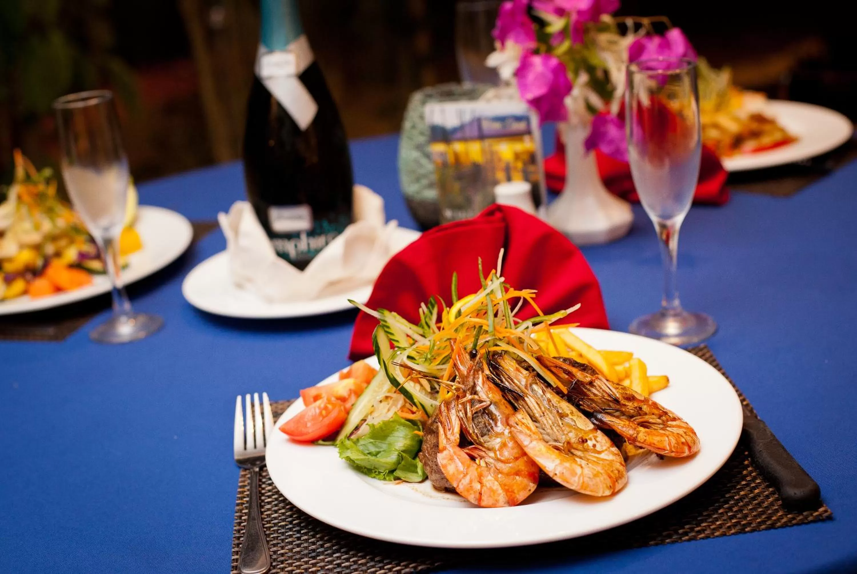 Restaurant/places to eat in Gecko's Resort