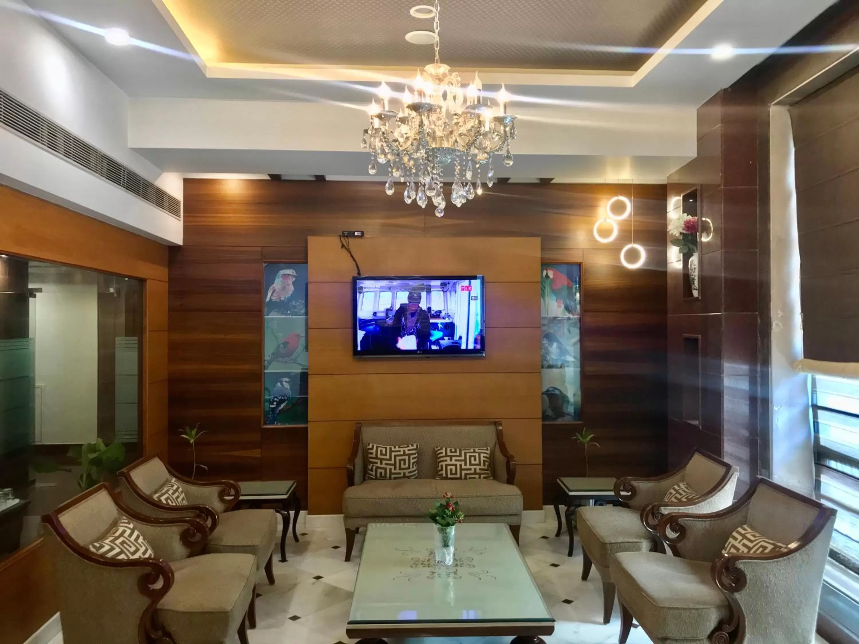 Lobby or reception in Hotel Leela Grande