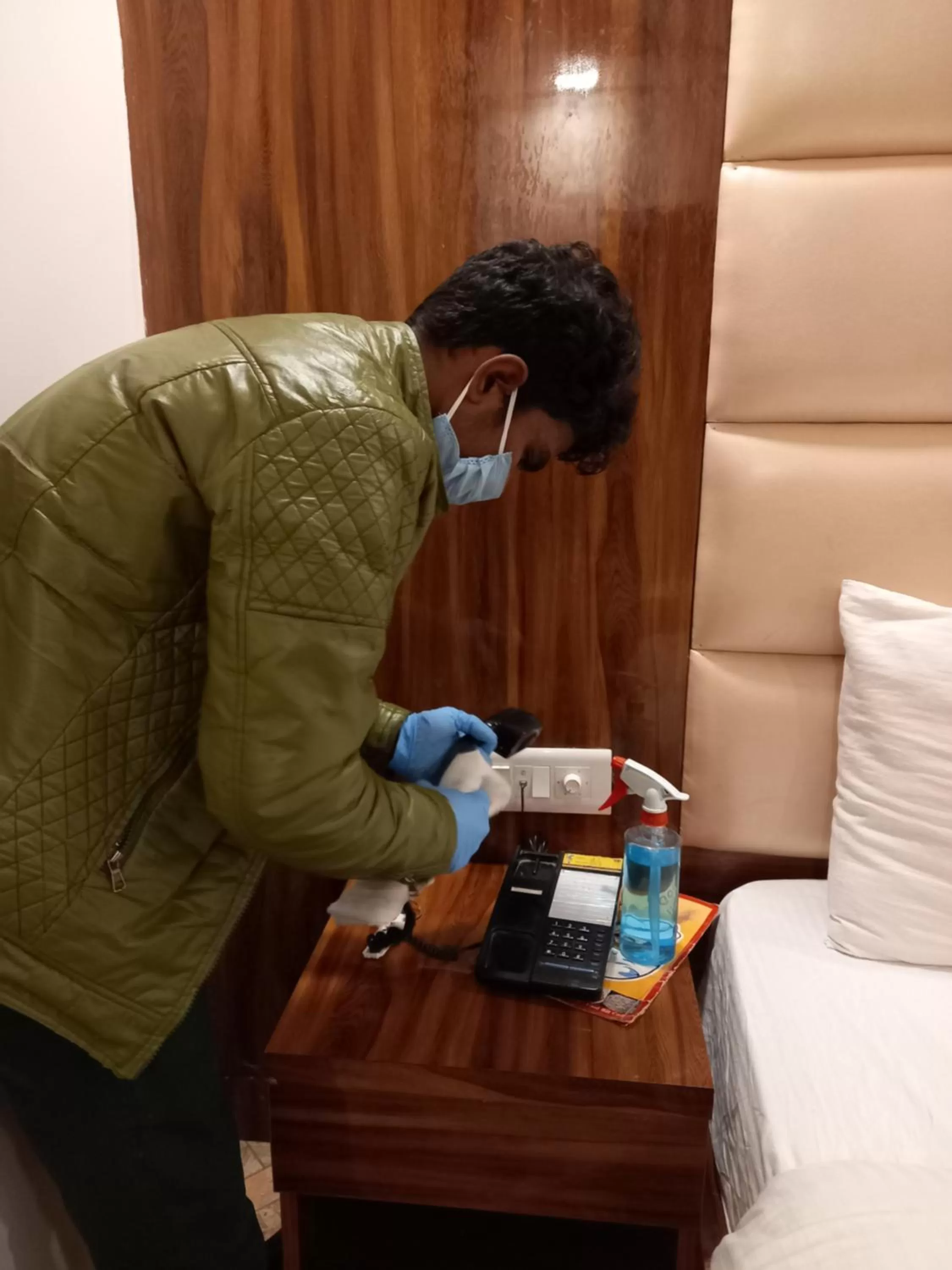 Staff in Olivia Hotels At Delhi Airport