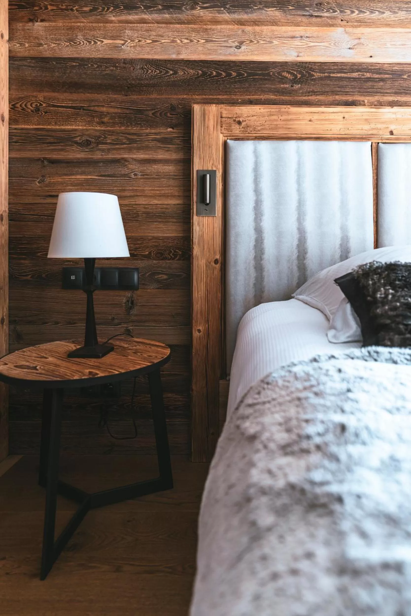 Bed in Hôtel Les Peupliers