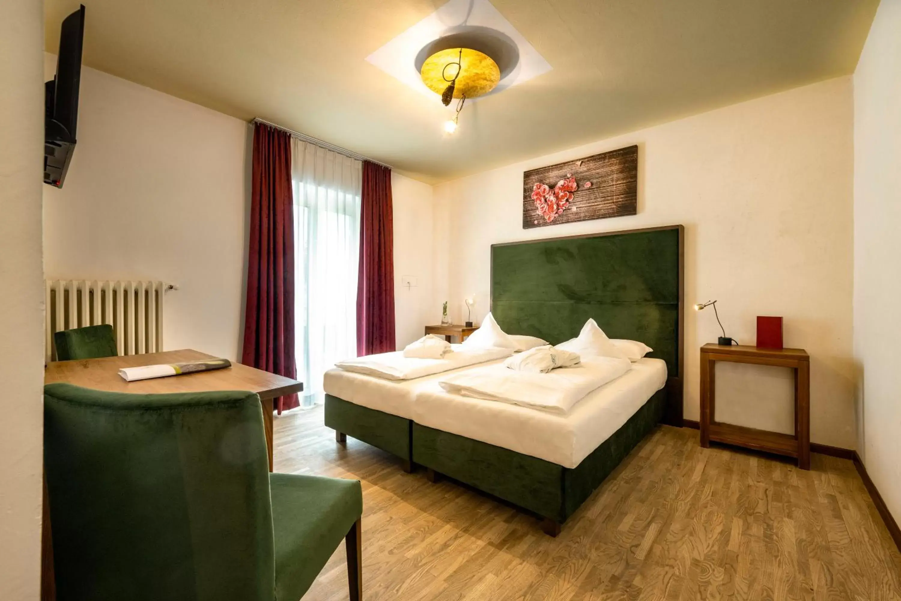 Double Room in Parc Hotel Florian Double Room in Parc Hotel Florian