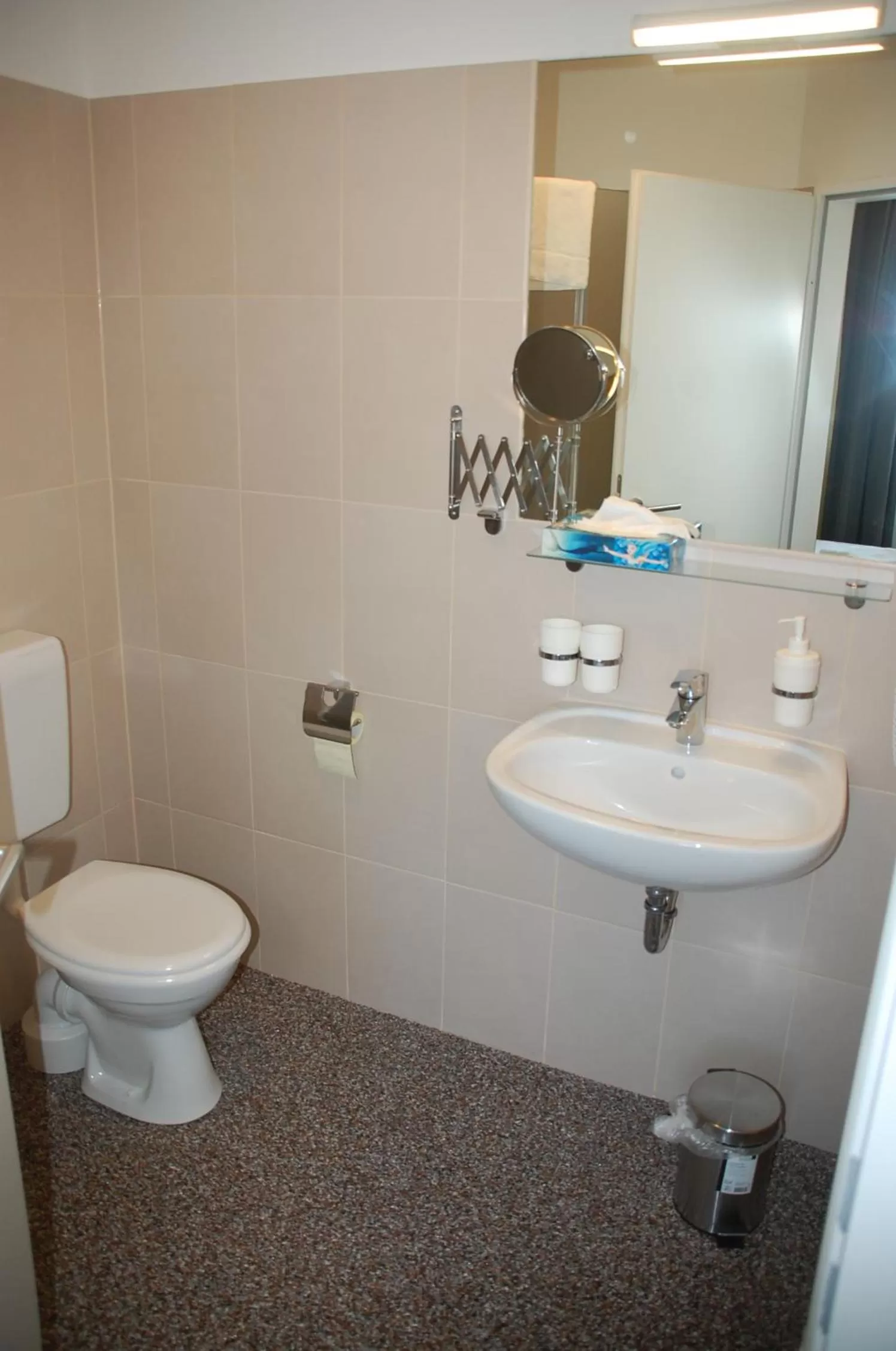 Photo of the whole room in CASILINO Hotel A 20 Wismar