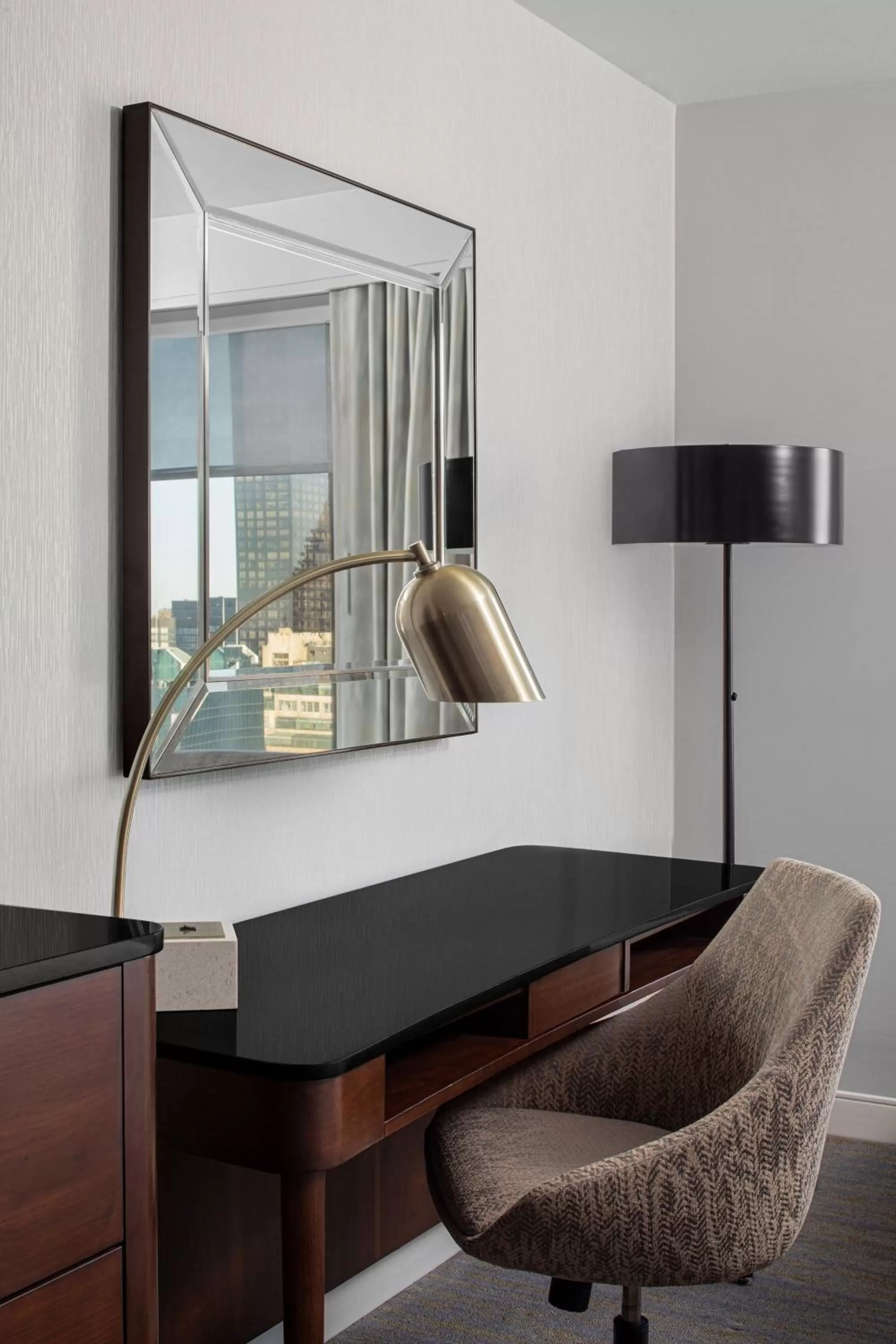 Traditional King Room with Adapted Tub - Mobility Accessible in The Westin New York Grand Central