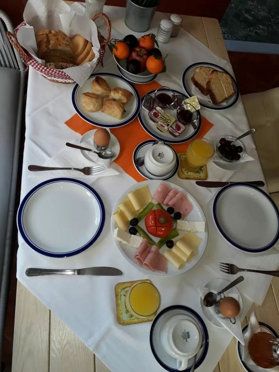 Breakfast in Marianna Hotel