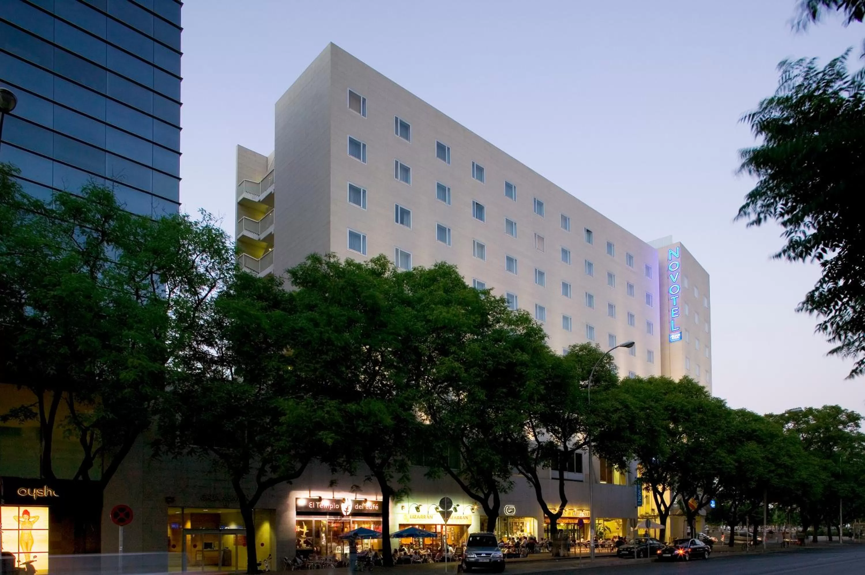Property building in Novotel Sevilla