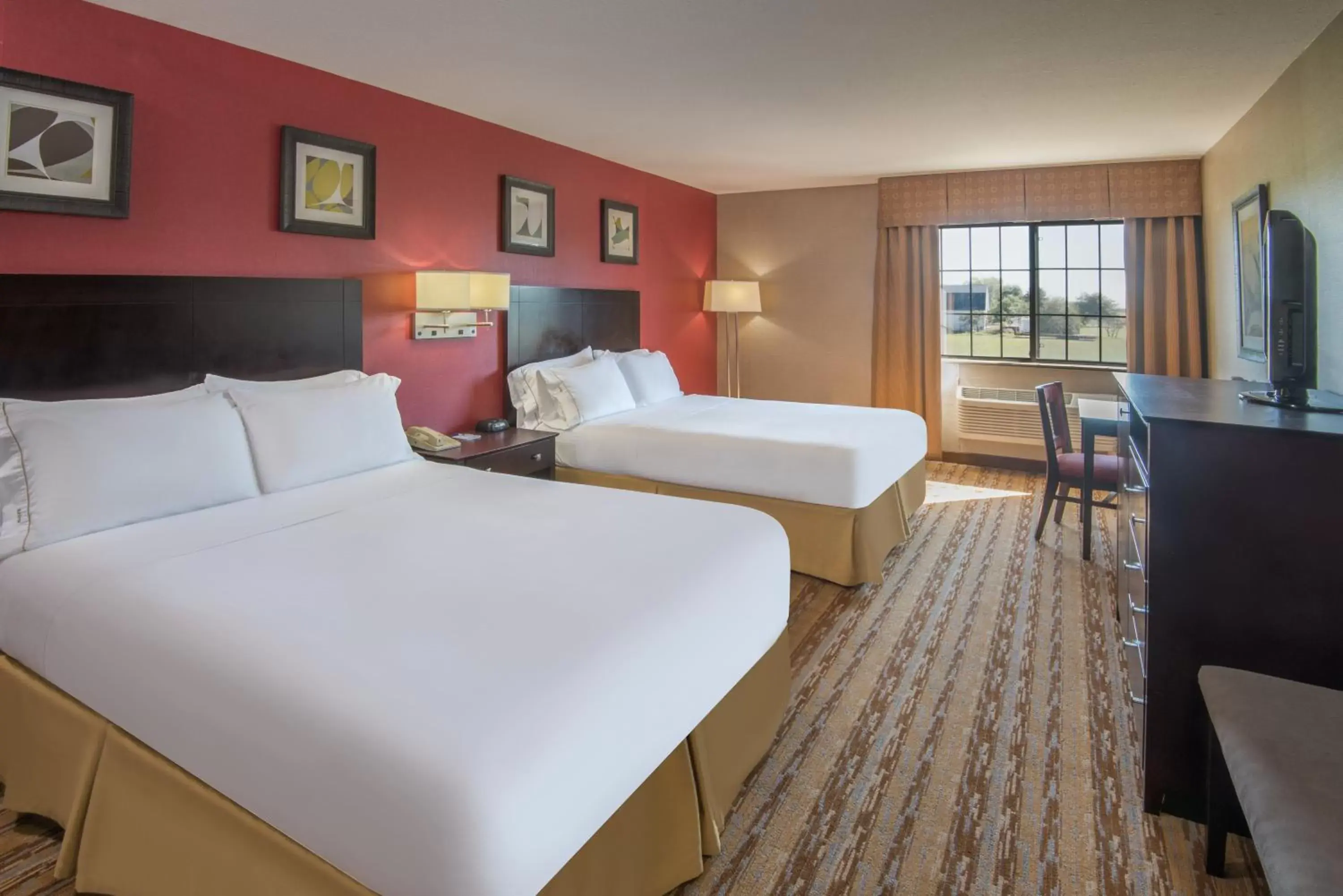Standard Queen Room with Two Queen Beds and Accessible Roll-In Shower in Holiday Inn Express Hotel & Suites Wauseon by IHG Standard Queen Room with Two Queen Beds and Accessible Roll-In Shower in Holiday Inn Express Hotel & Suites Wauseon by IHG