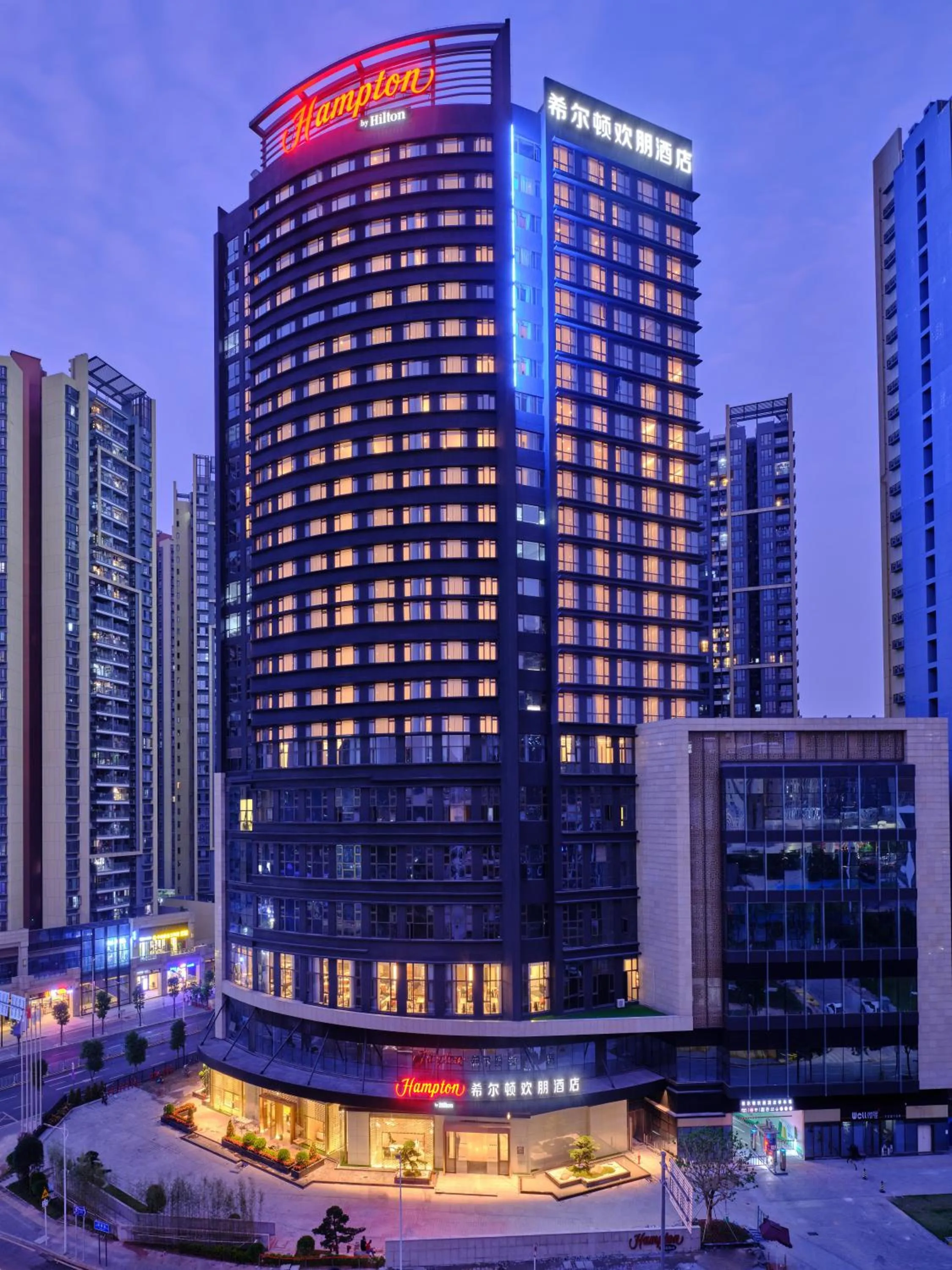 Property building in Hampton by Hilton Shenzhen North Station
