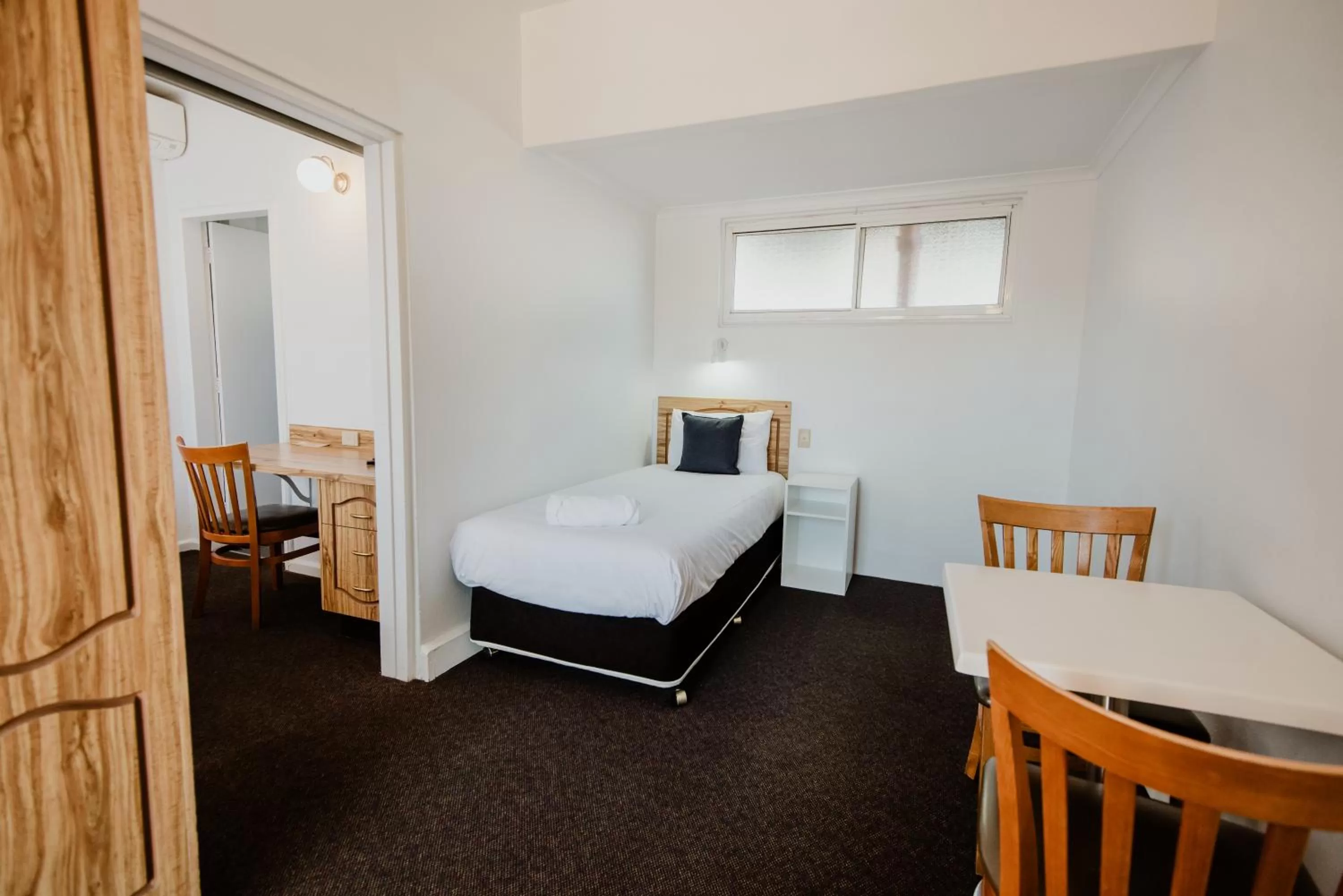 Bed in City Sider Motor Inn