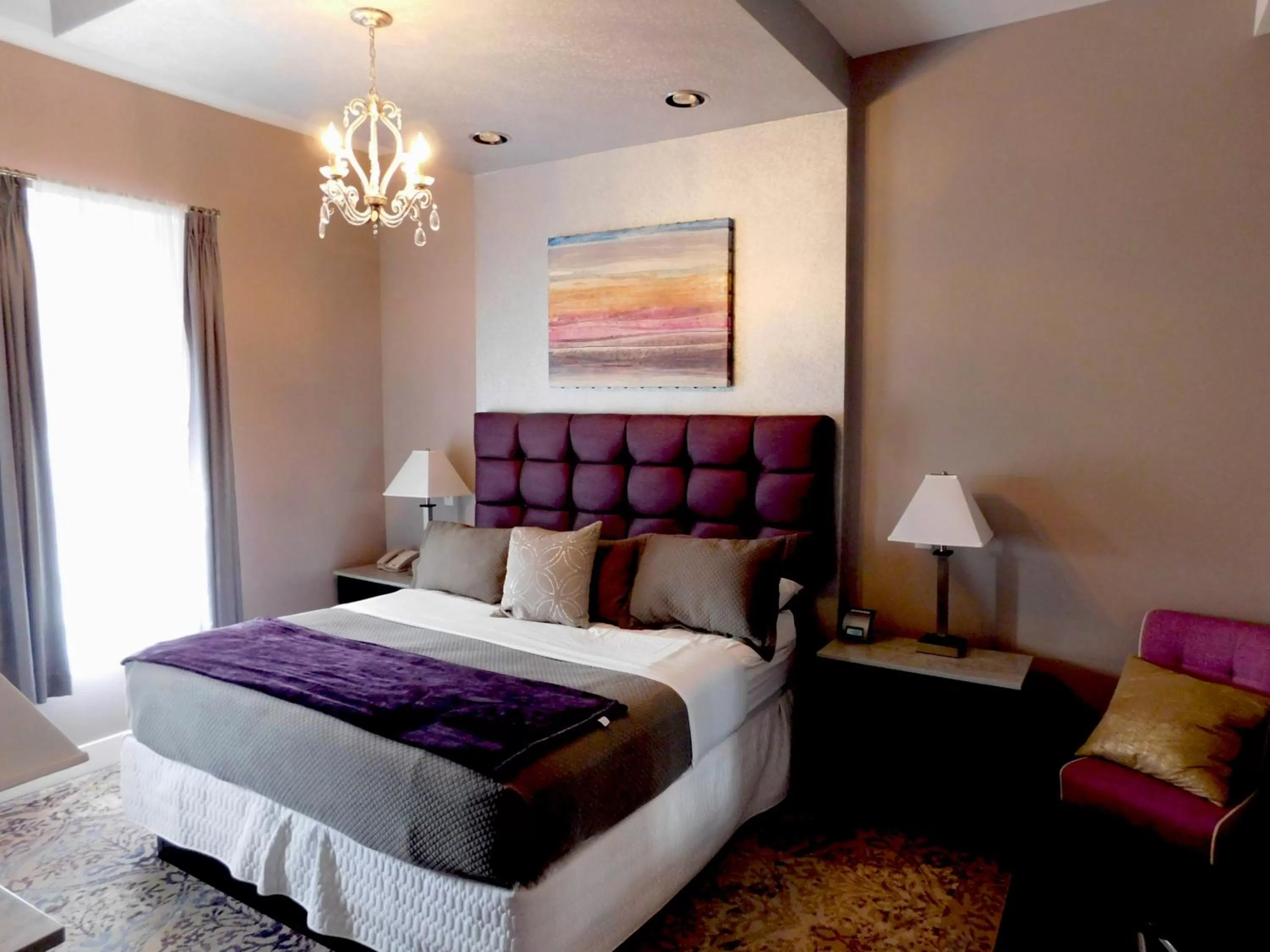 Bed in The Gould Hotel