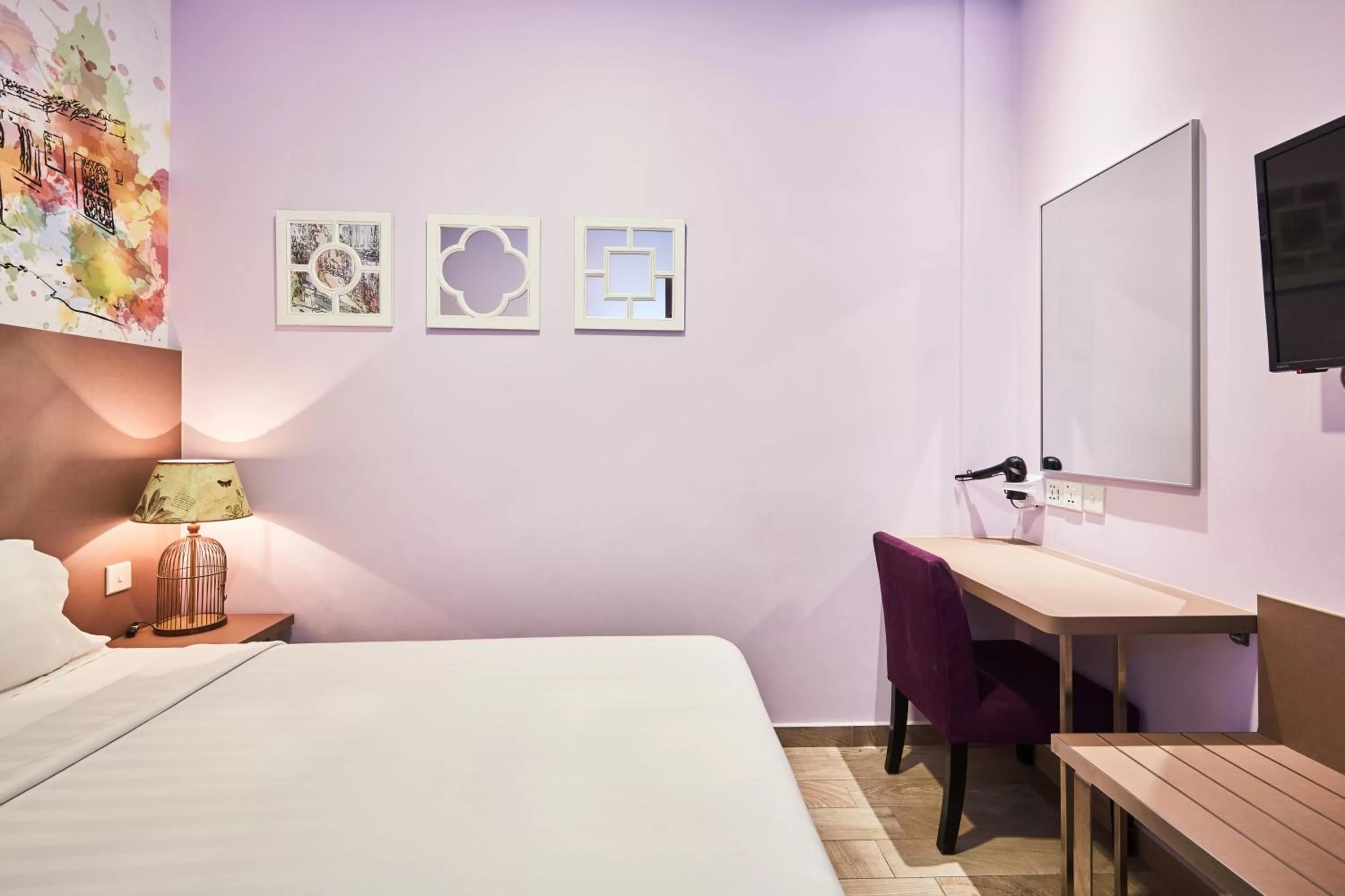 Bed in ibis budget Singapore Joo Chiat