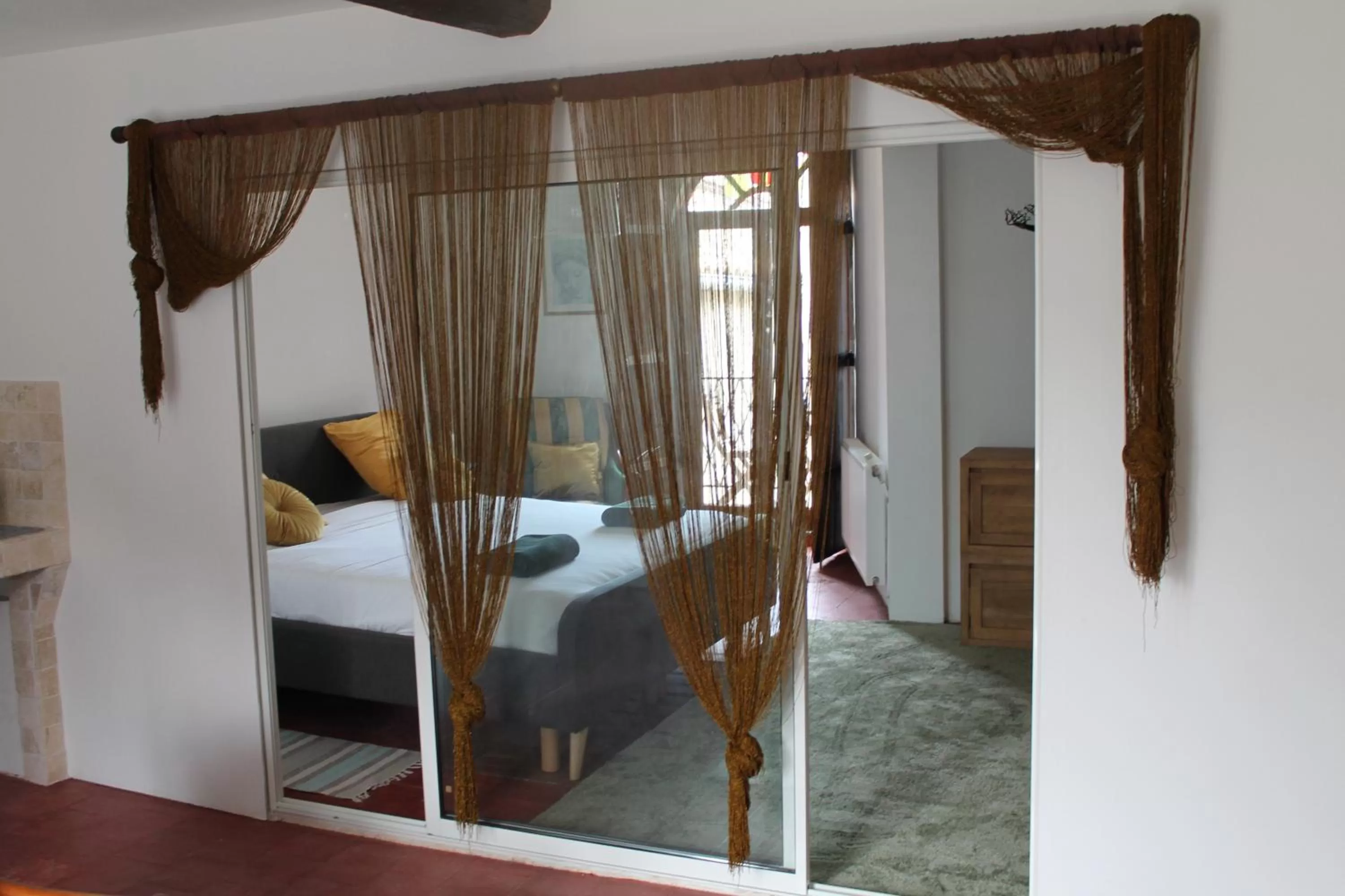 Bed in Les 2 Drôles d'Oiseaux