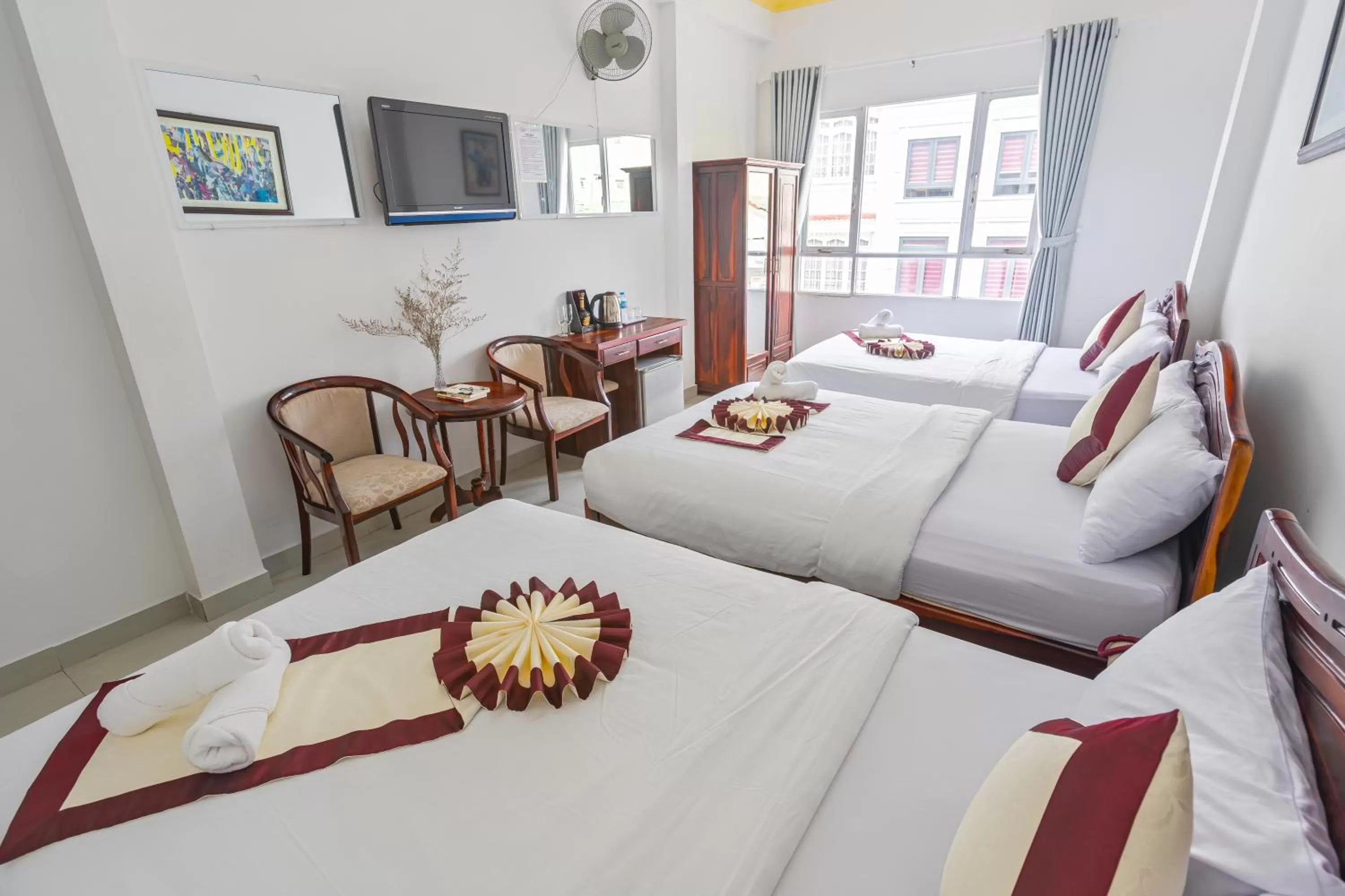 Photo of the whole room in Miền Nhiệt Đới 2 Hotel
