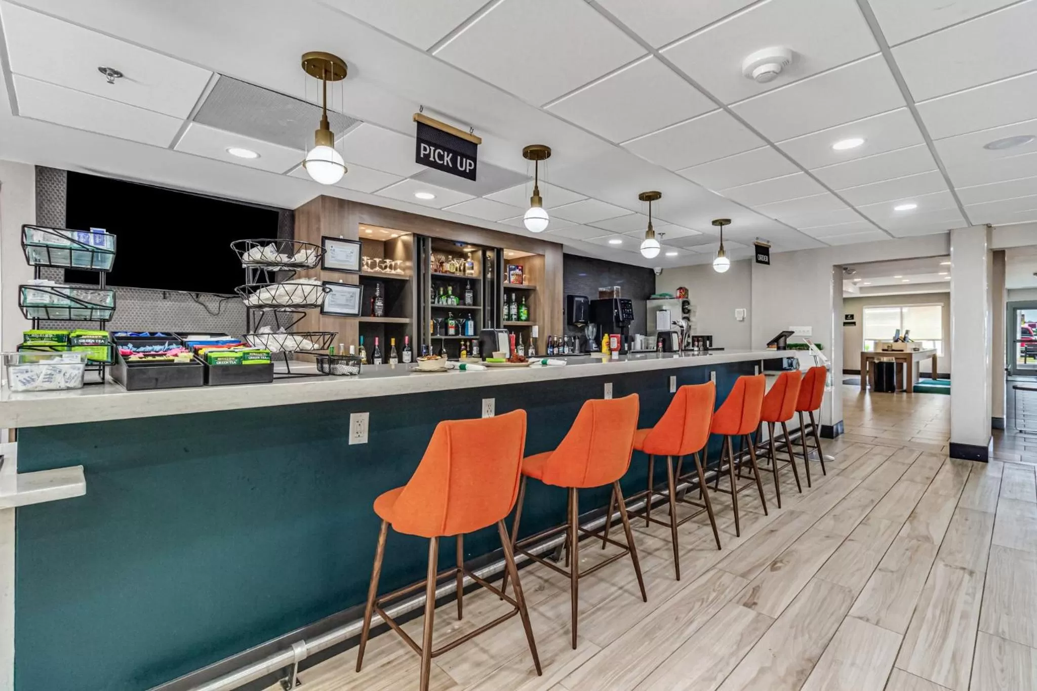 Restaurant/places to eat in Holiday Inn Spartanburg Northwest