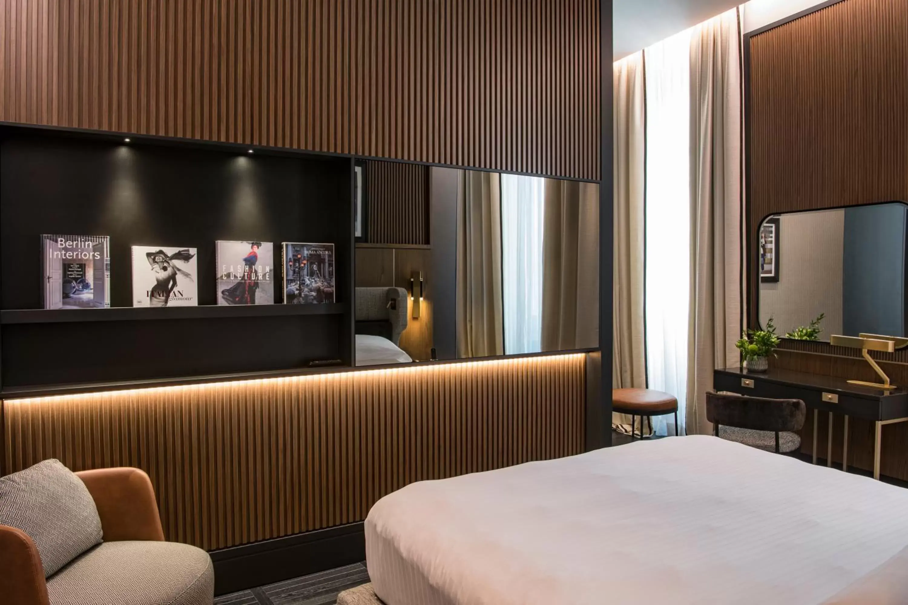 Deluxe Double Room in Umiltà 36 Deluxe Double Room in Umiltà 36