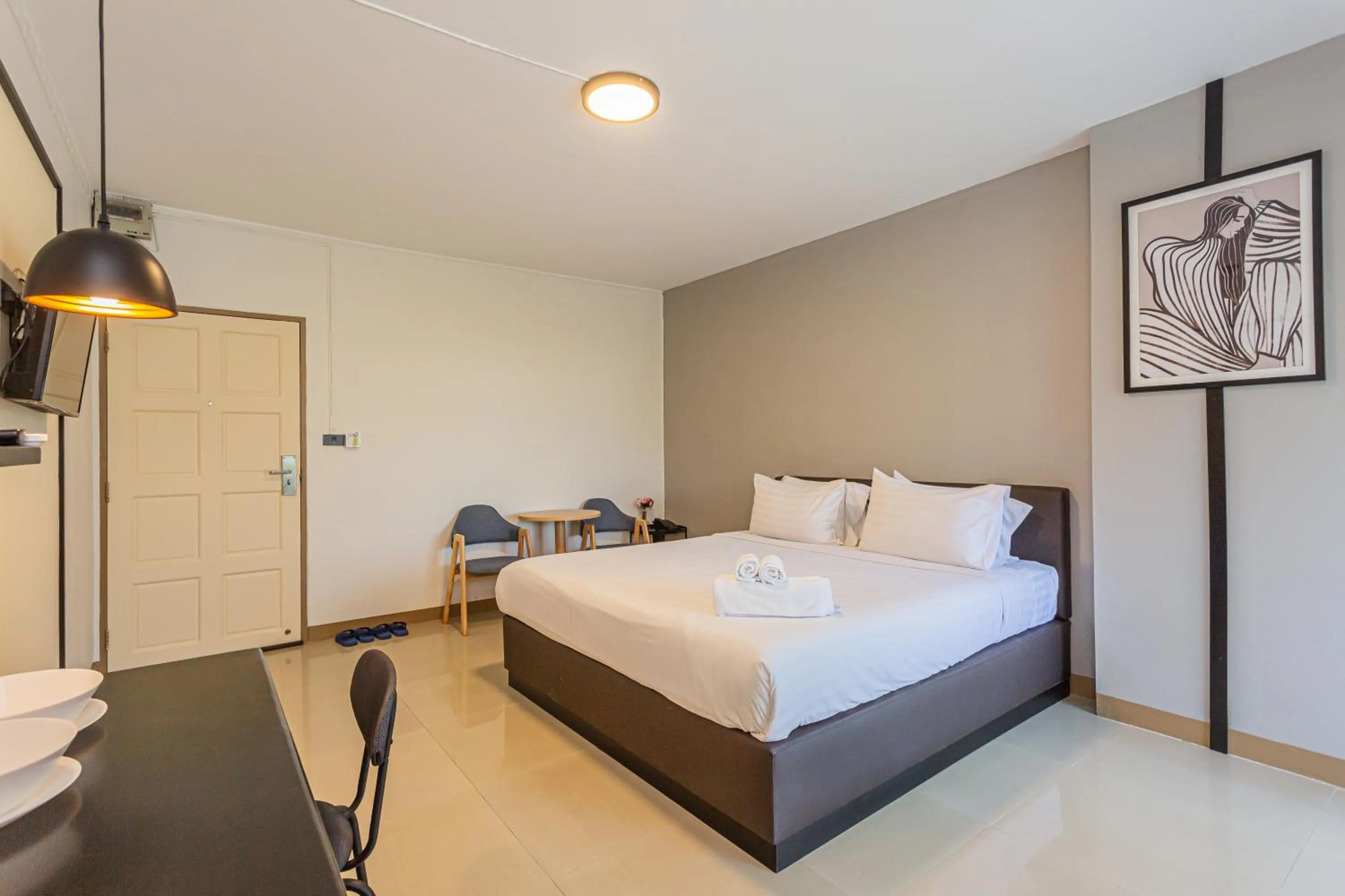 Photo of the whole room, Bed in CK2 Hotel Bangkok