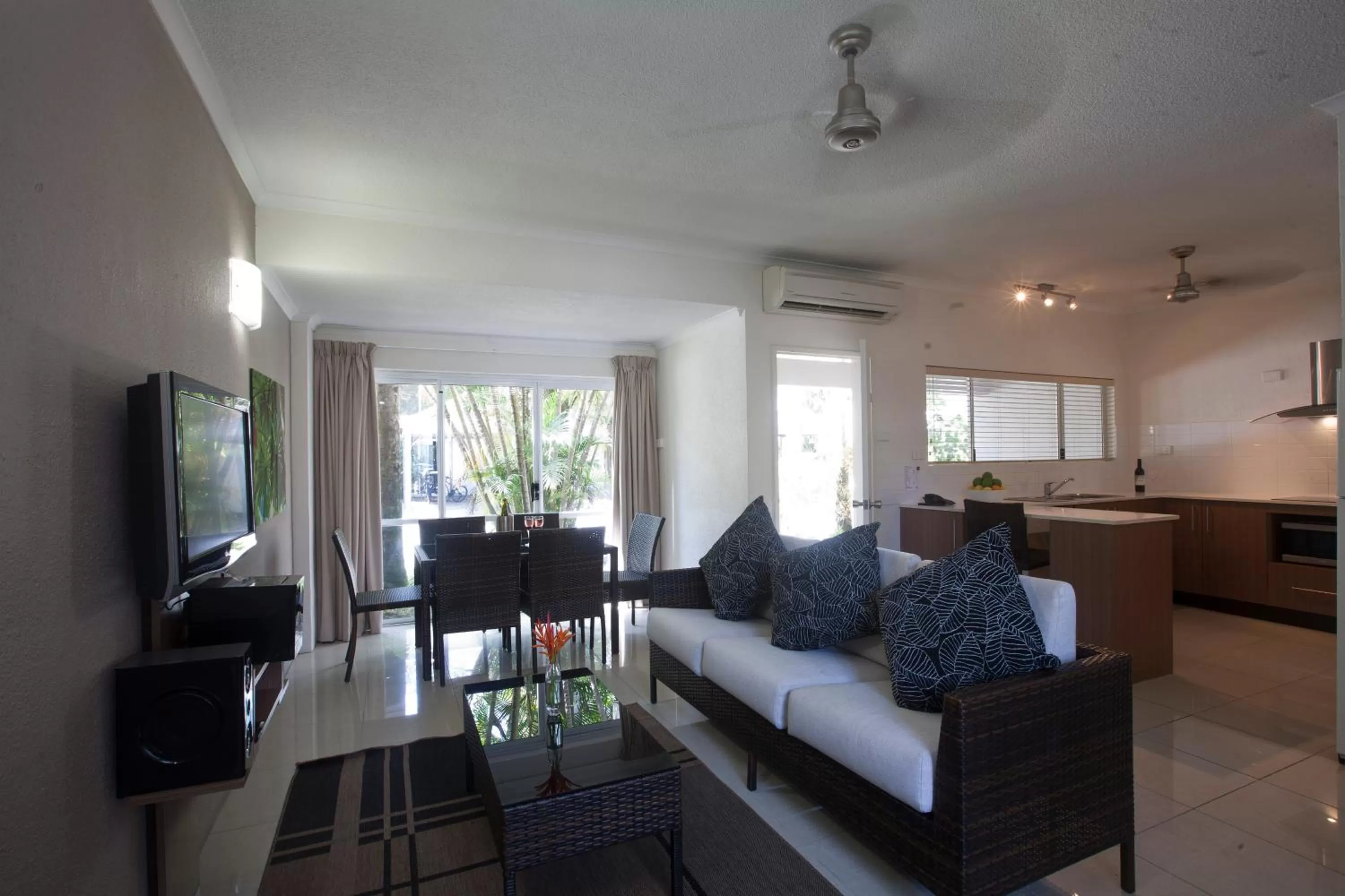 Living room in Reef Resort Villas Port Douglas
