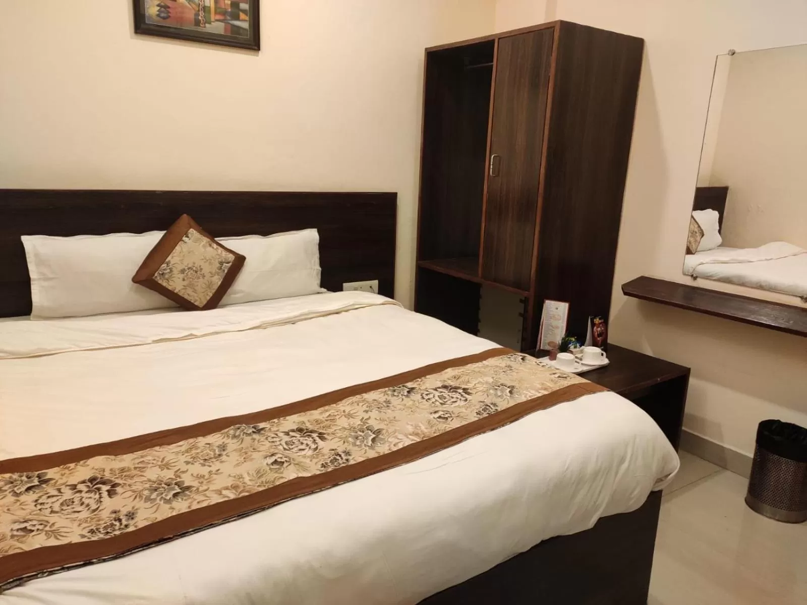 Bed in Hotel The Narayani Continental