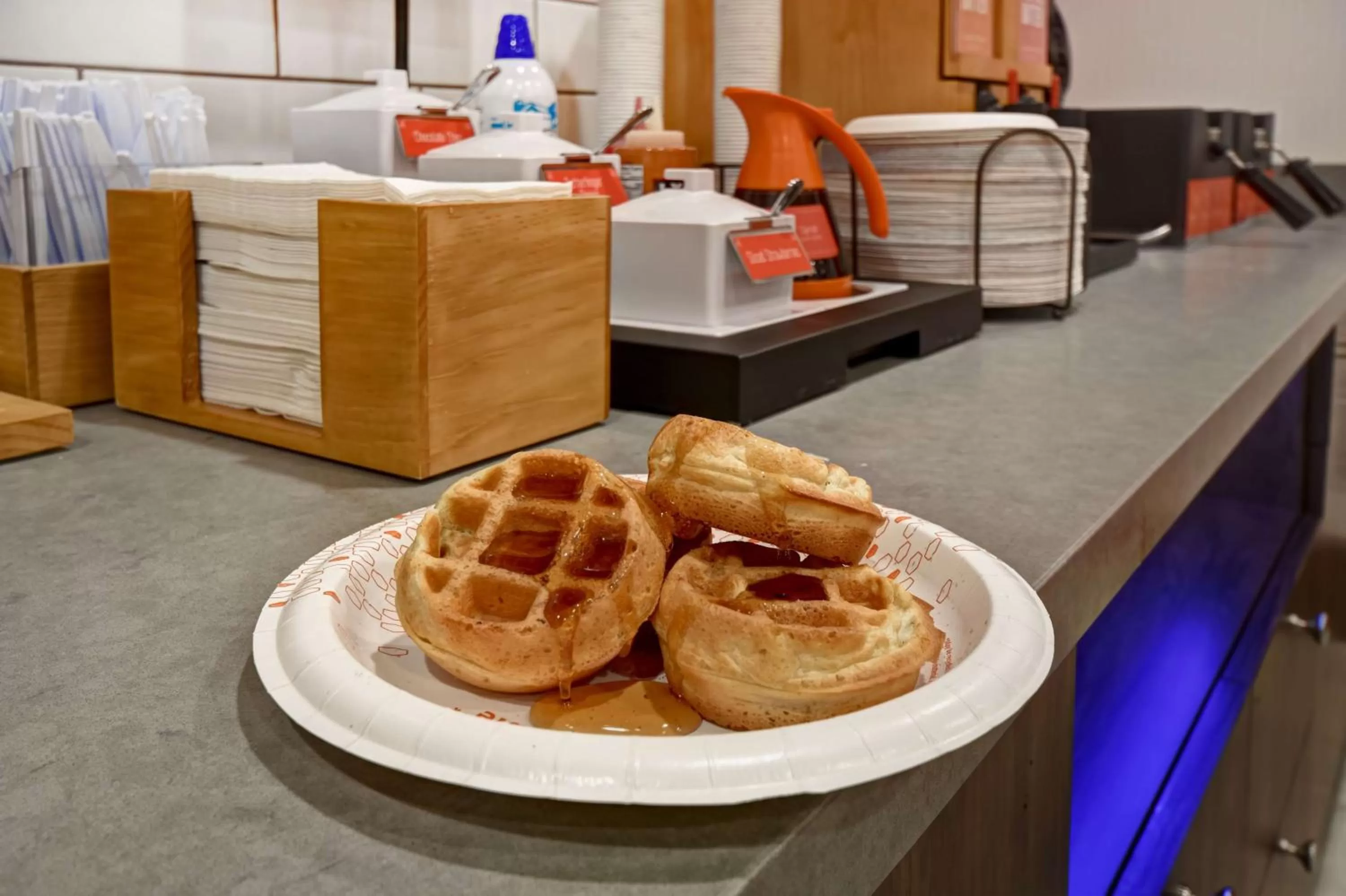 Breakfast in Hampton Inn Pleasant View